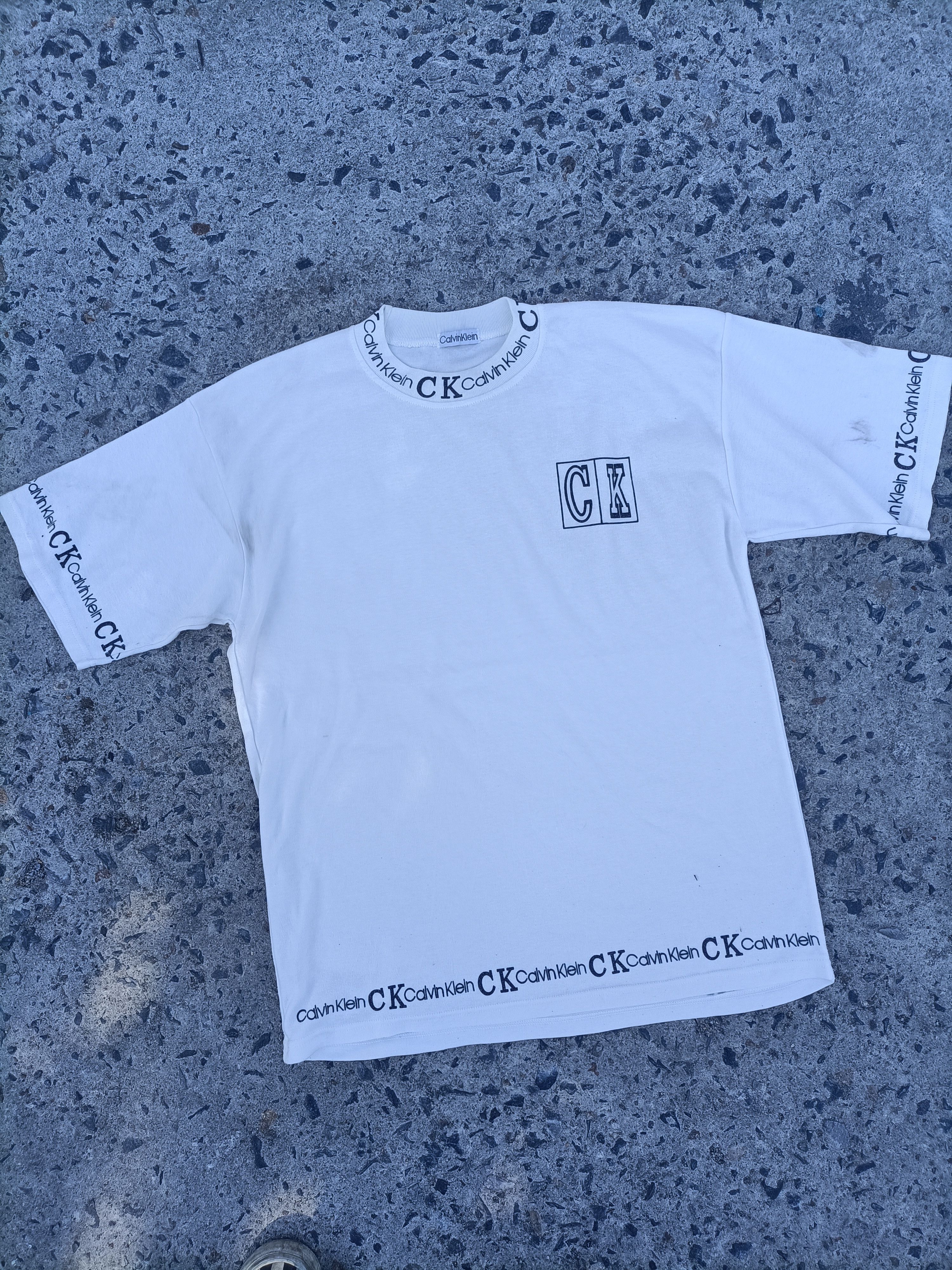 Calvin Klein ⭐ VINTAGE ⭐CALVIN KLEIN white t-shirt Size US XL / EU 56 / 4 - 2 Thumbnail