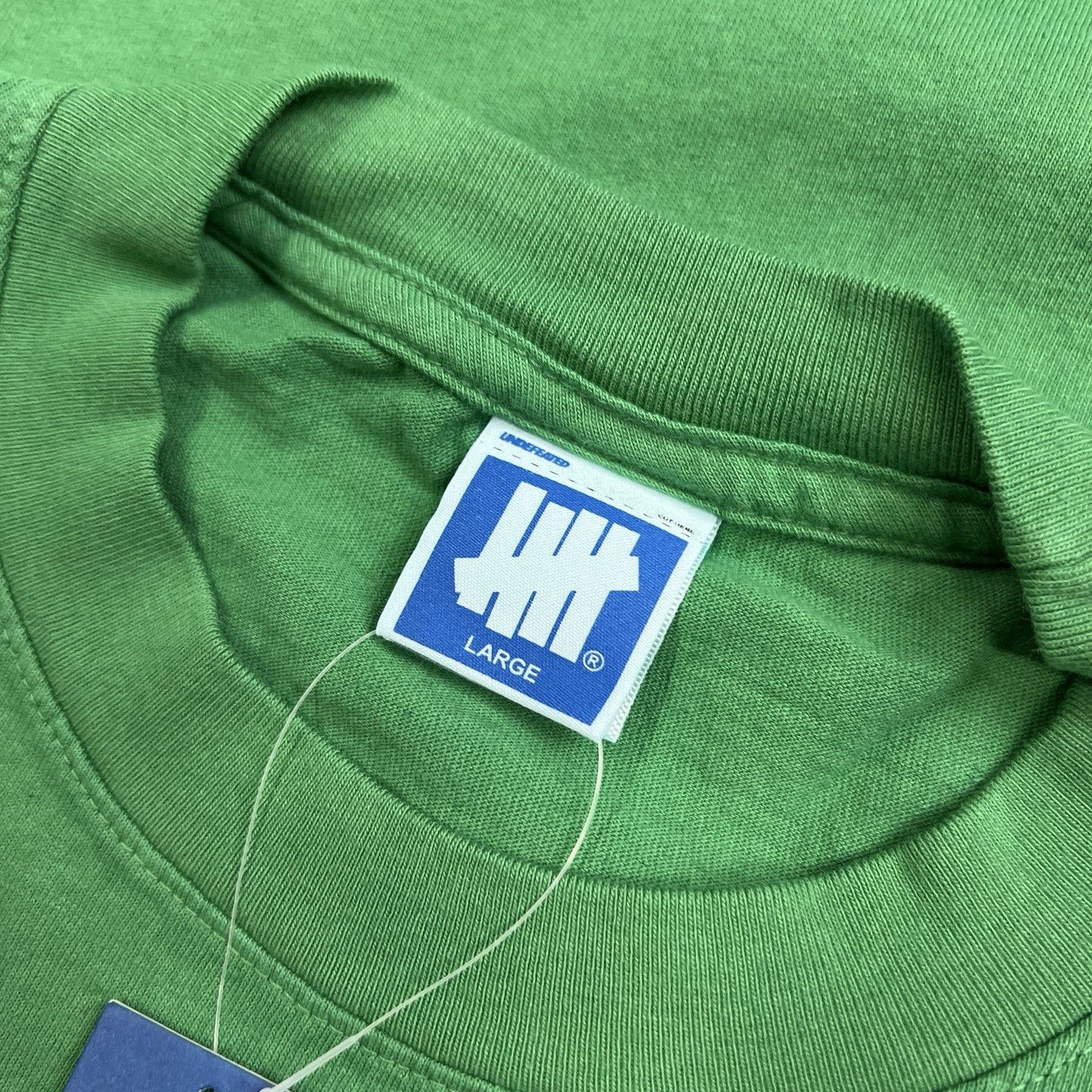 Undefeated Undefeated Long Sleeve Tee Size Large Mens Green Half Court Size US L / EU 52-54 / 3 - 8 Thumbnail