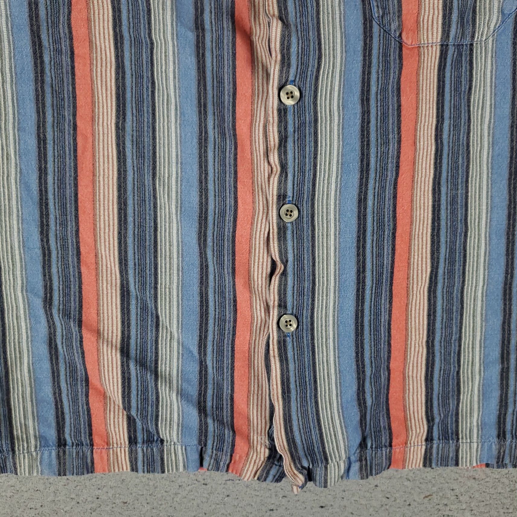 Tommy Bahama Tommy Bahama Shirt Mens Small Blue Striped Silk Button-Up - Short Sleeve, Casual/Aloha, 90s/Beach Theme, Button-Front, Linen/Silk, Regular Fit Mens Size US S / EU 44-46 / 1 - 3 Thumbnail