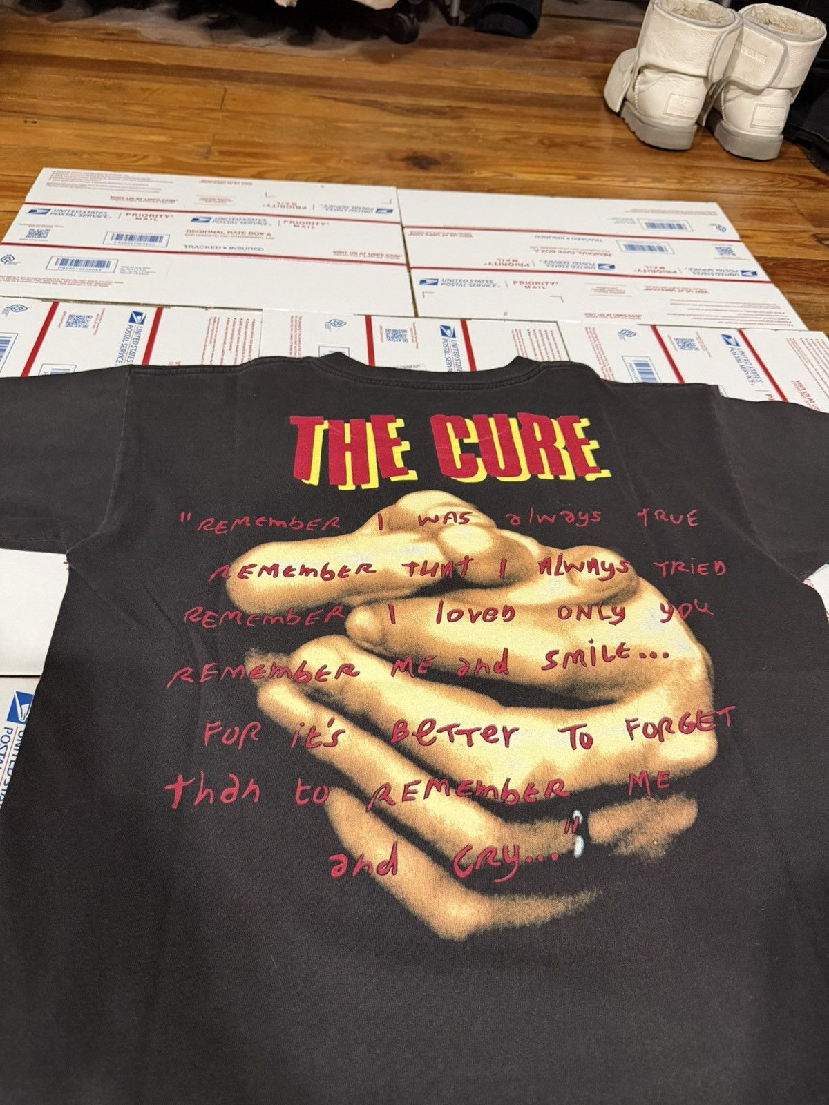 Vintage Vintage 1996 The Cure Treasure Tee Size L Size US L / EU 52-54 / 3 - 8 Thumbnail