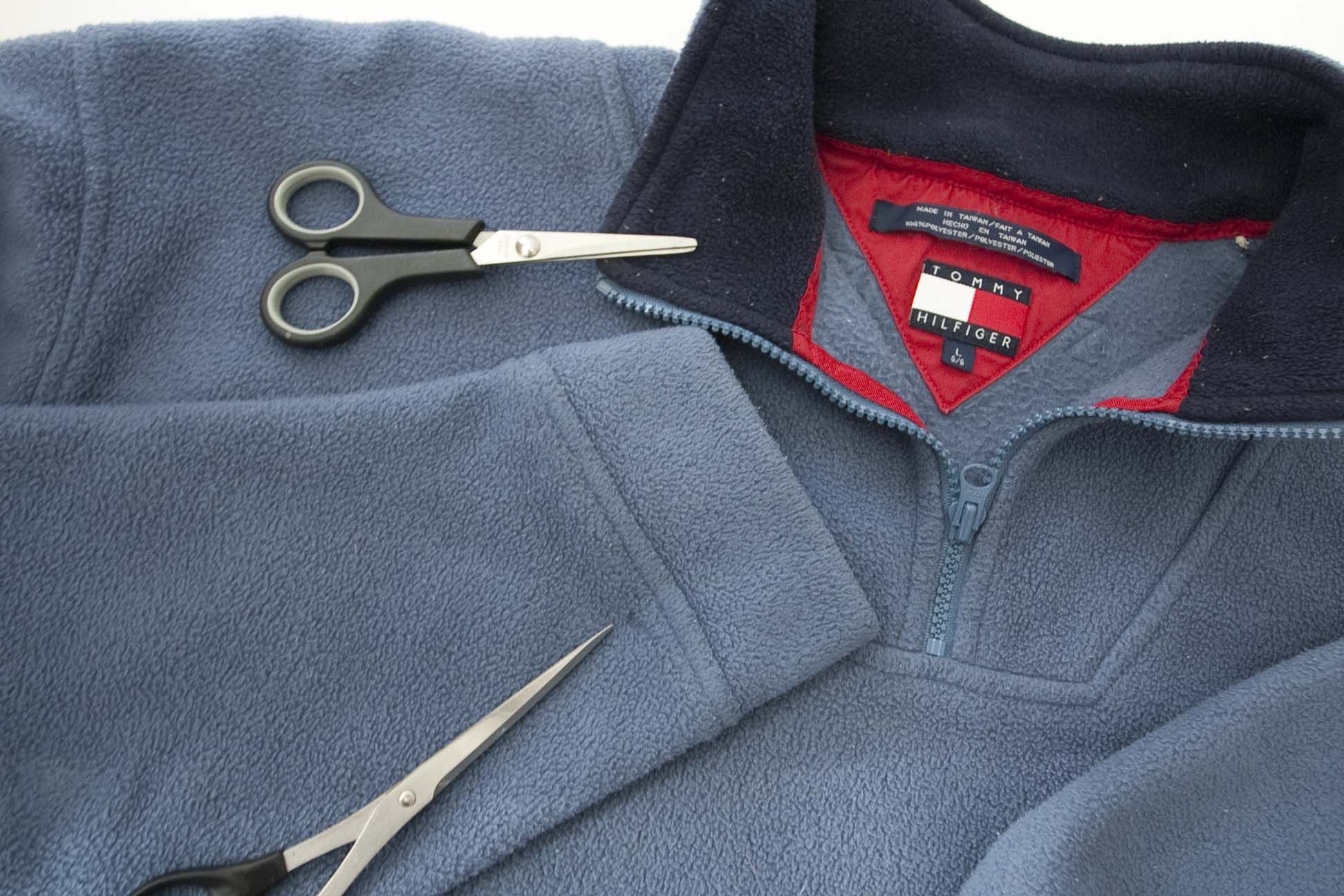 Tommy Hilfiger × Vintage Tommy Hilfiger Vintage Jacket Fleece Spell Out Size L Size US L / EU 52-54 / 3 - 5 Thumbnail