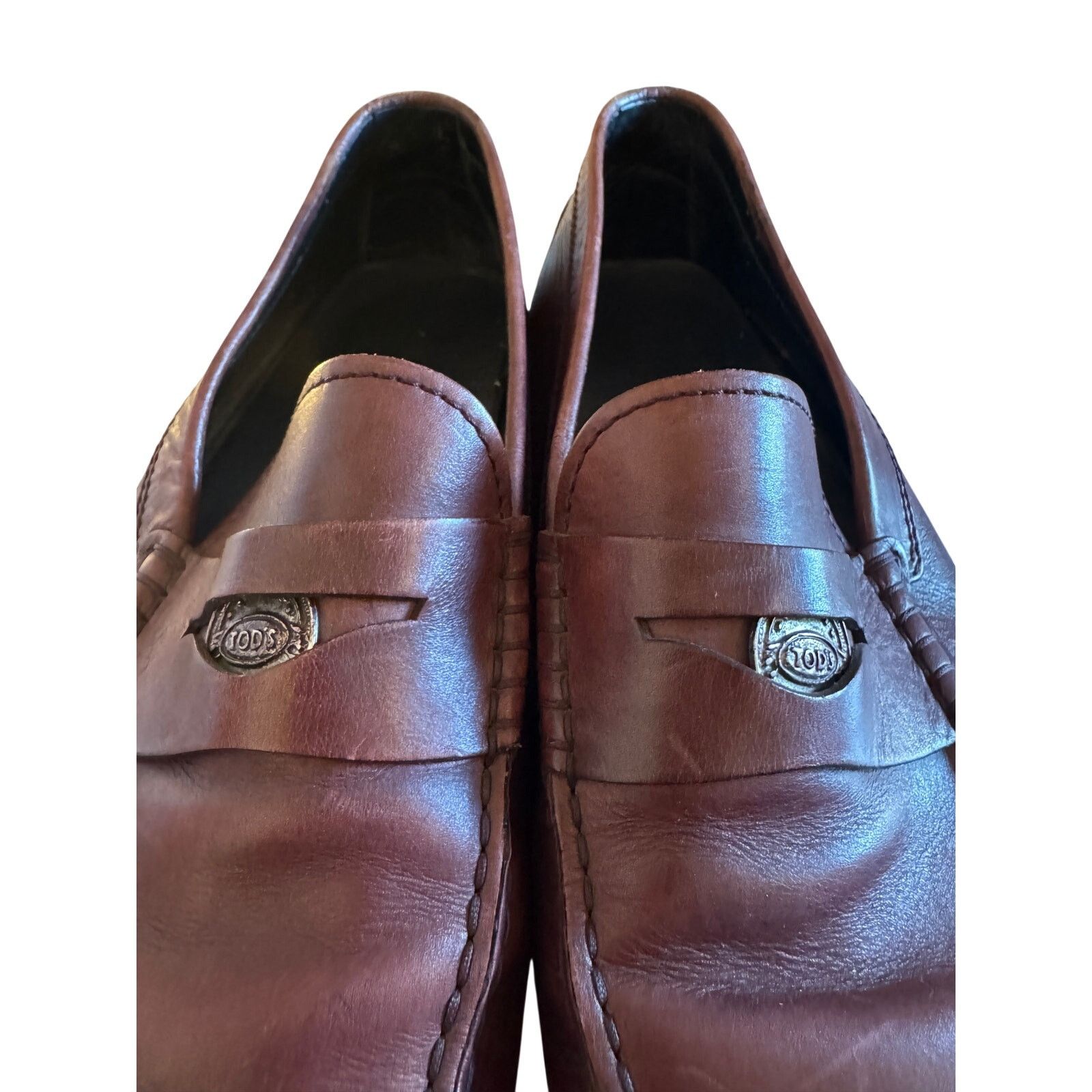 Tod's Tod's Men's Burgundy Leather Penny Driving Loafers Size US 10.5 / EU 43-44 - 2 Thumbnail