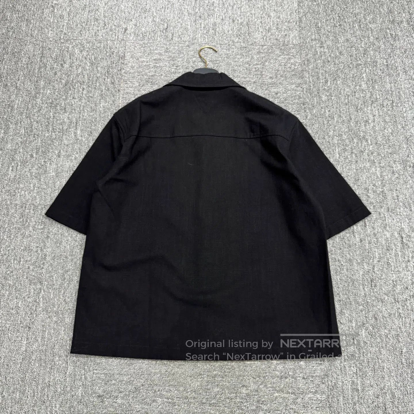 Bottega Veneta Black Short-Sleeve Button-Up Shirt. Size US S / EU 44-46 / 1 - 5 Thumbnail