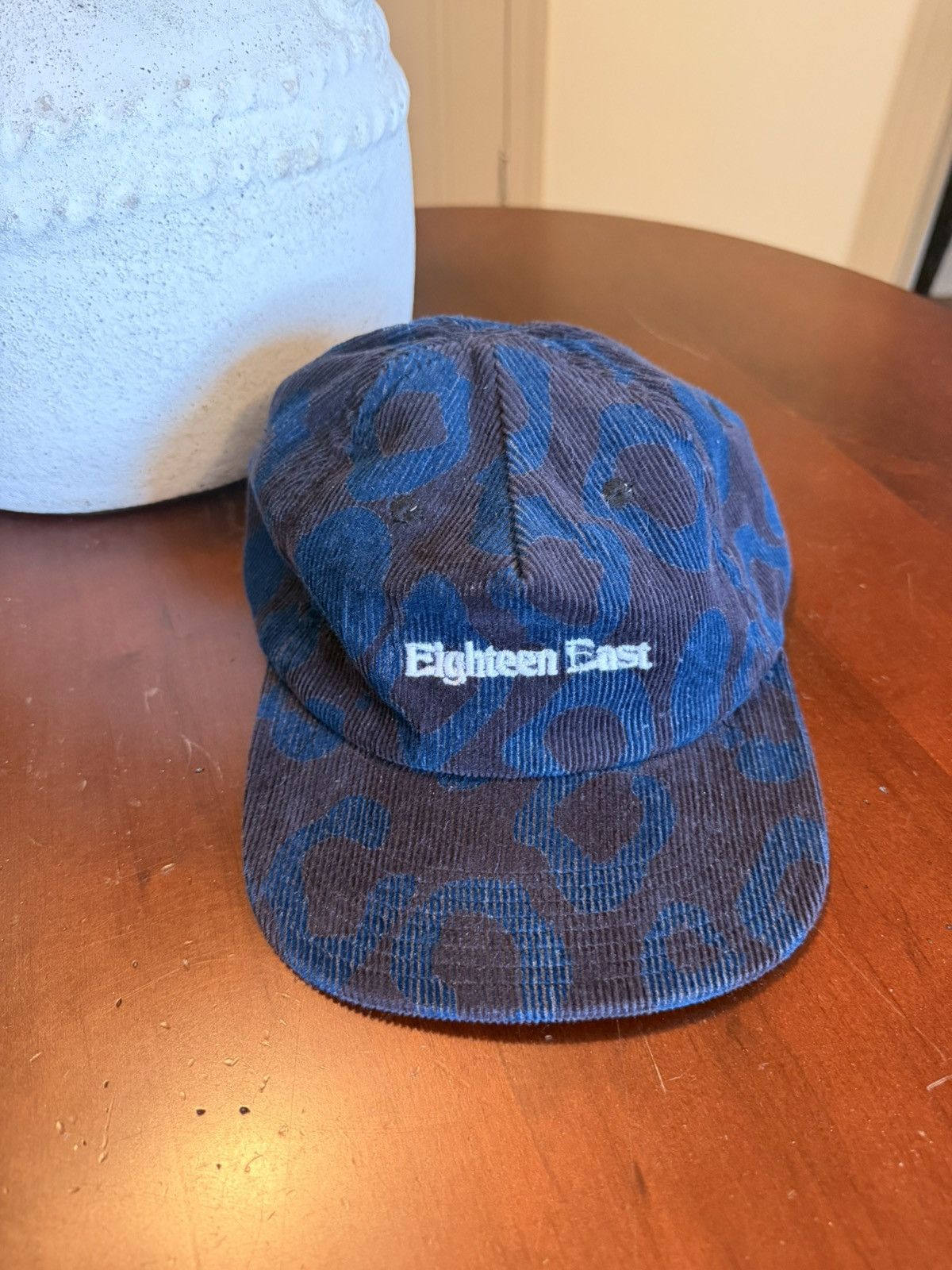 18 EAST STOWE 5 PANEL HAT - NAVY BLOCK PRINTED CORDUROY