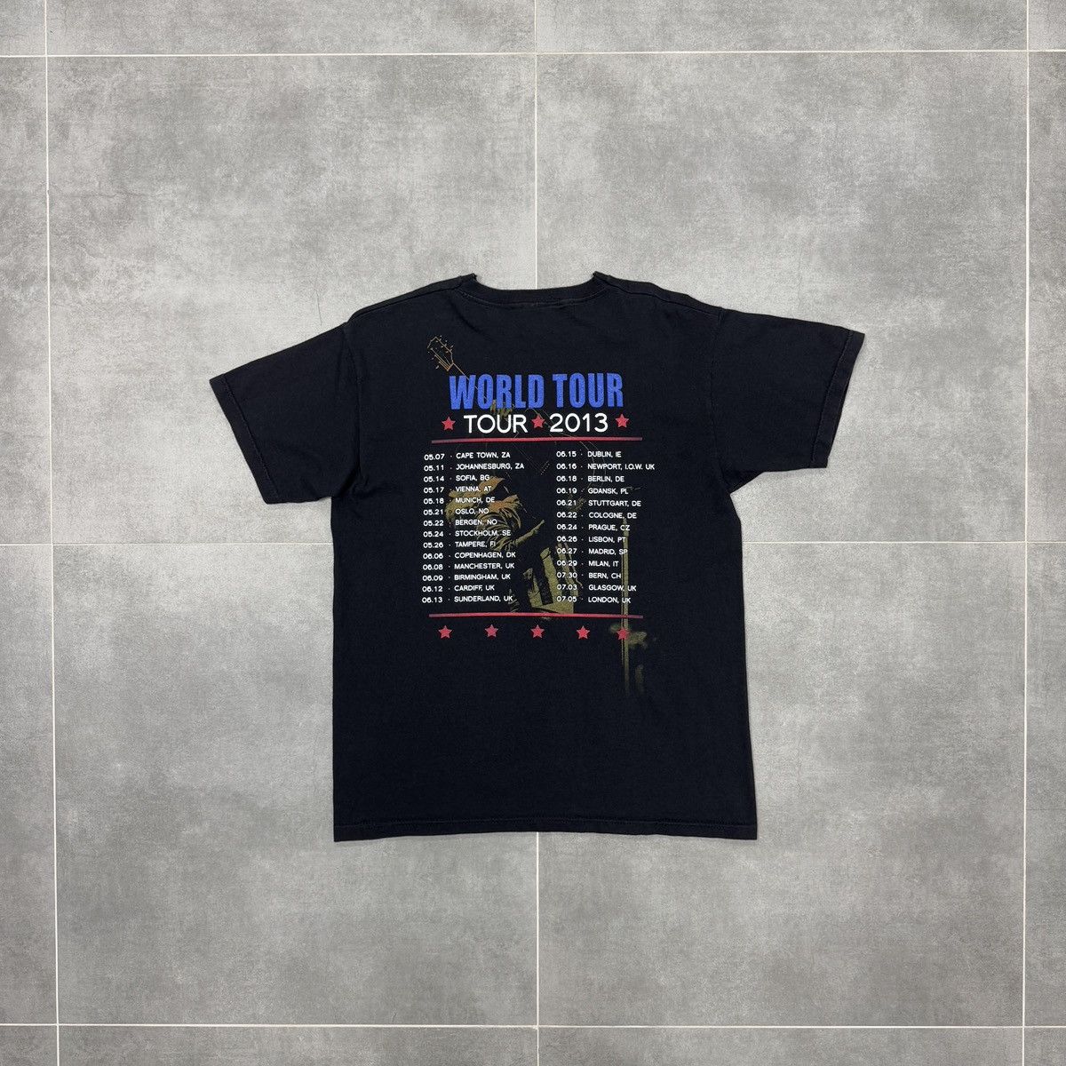 Band Tees × Bon Jovi Bon Jovi "Because We Can" World Tour T-Shirt Size M Size US M / EU 48-50 / 2 - 10 Thumbnail