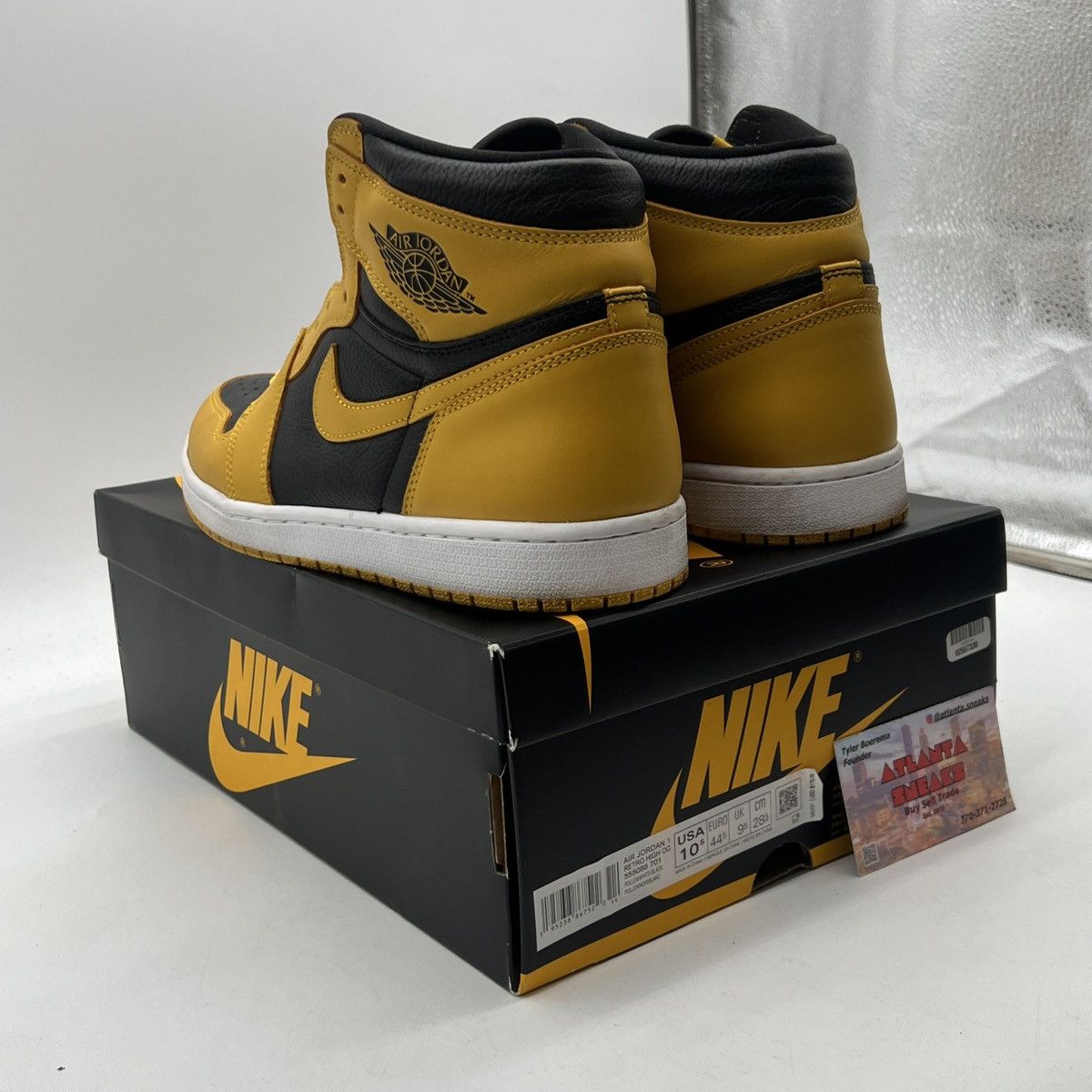 Nike Air Jordan 1 high pollen Size US 10.5 / EU 43-44 - 4 Thumbnail