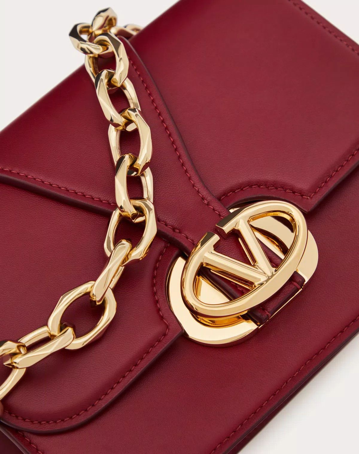 Valentino oc11z0725 Size:OS/Leather Shoulder Bag With Chain in Red Size ONE SIZE - 7 Thumbnail