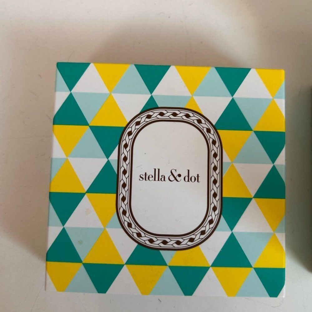 Other Brand New Stella and Dot Gold Hoop Earrings Size ONE SIZE - 2 Thumbnail