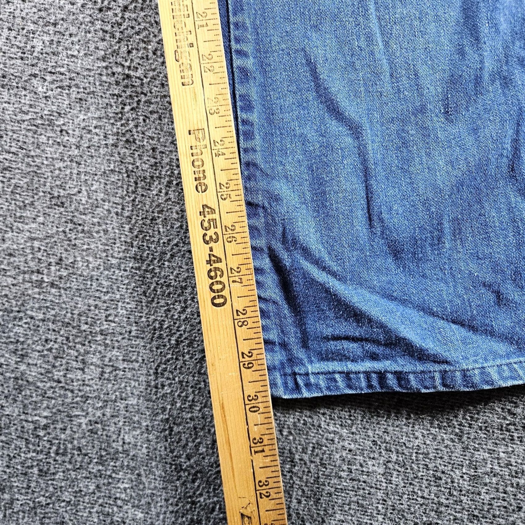 Wrangler VINTAGE Wrangler Jeans 7M561 Mens 31x30 Blue Relaxed Wide-Leg USA Denim Thick Cotton Zip Pockets Light Distressed 80s Mens Size US 31 - 6 Thumbnail