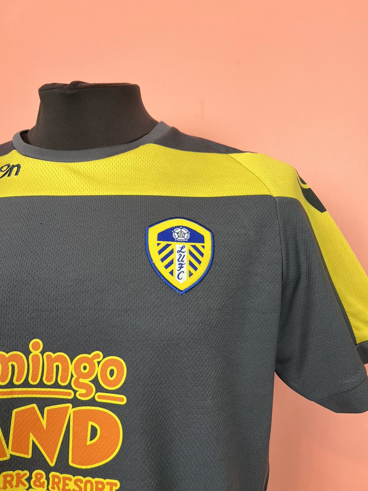 Macron Macron soccer jersey leeds united football Size US M / EU 48-50 / 2 - 4 Thumbnail