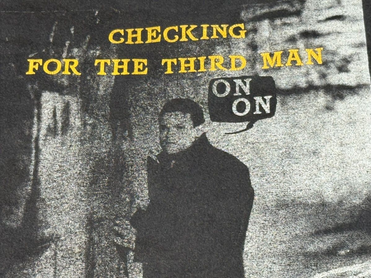 Vintage Vintage 90s Orson Welles The Third Man T Shirt Film Noir Size US XL / EU 56 / 4 - 9 Thumbnail