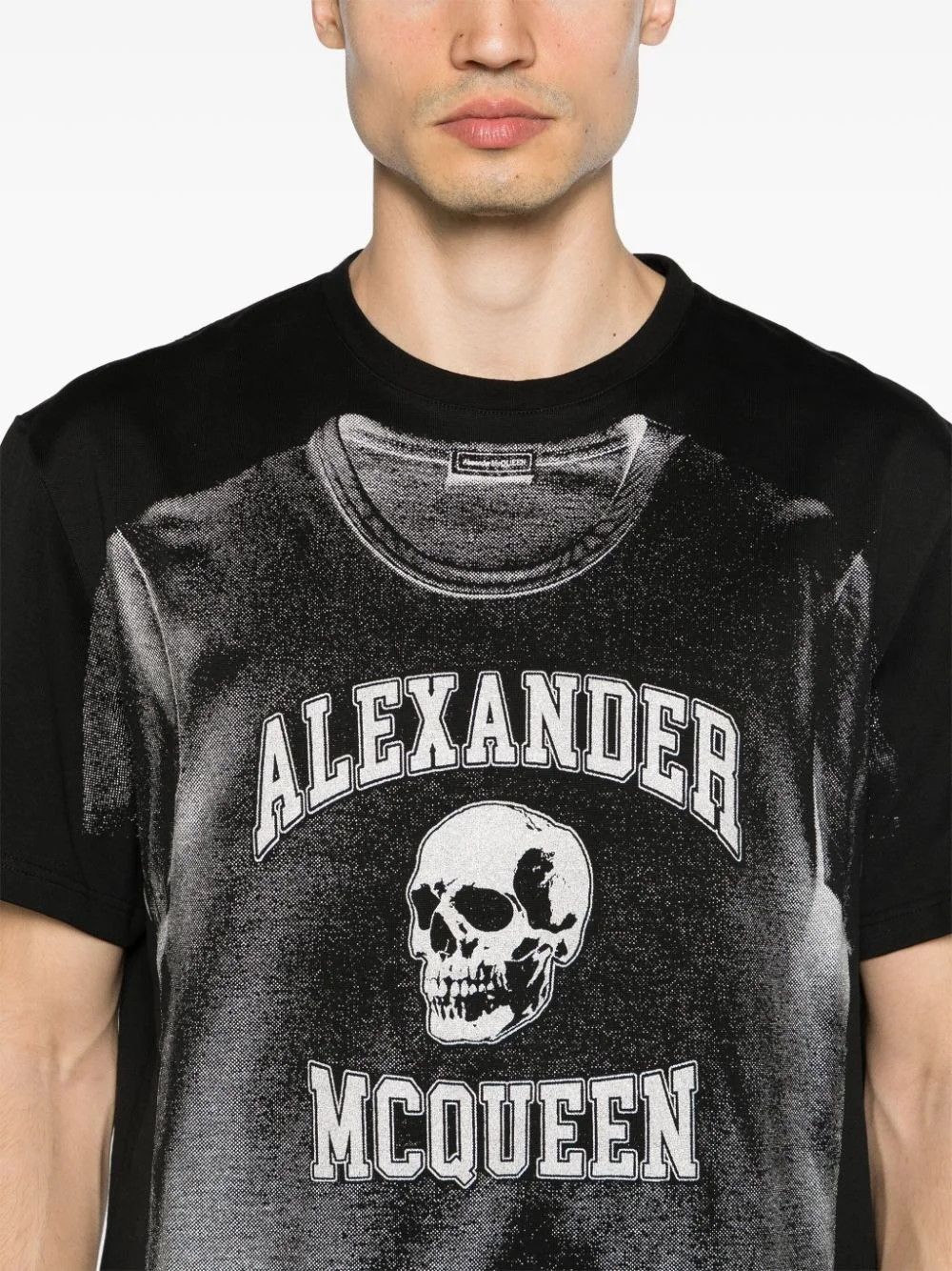 Alexander McQueen o1srvl11e0226 Trompe-L'œil Varsity T-Shirt In Black Size US XL / EU 56 / 4 - 5 Thumbnail