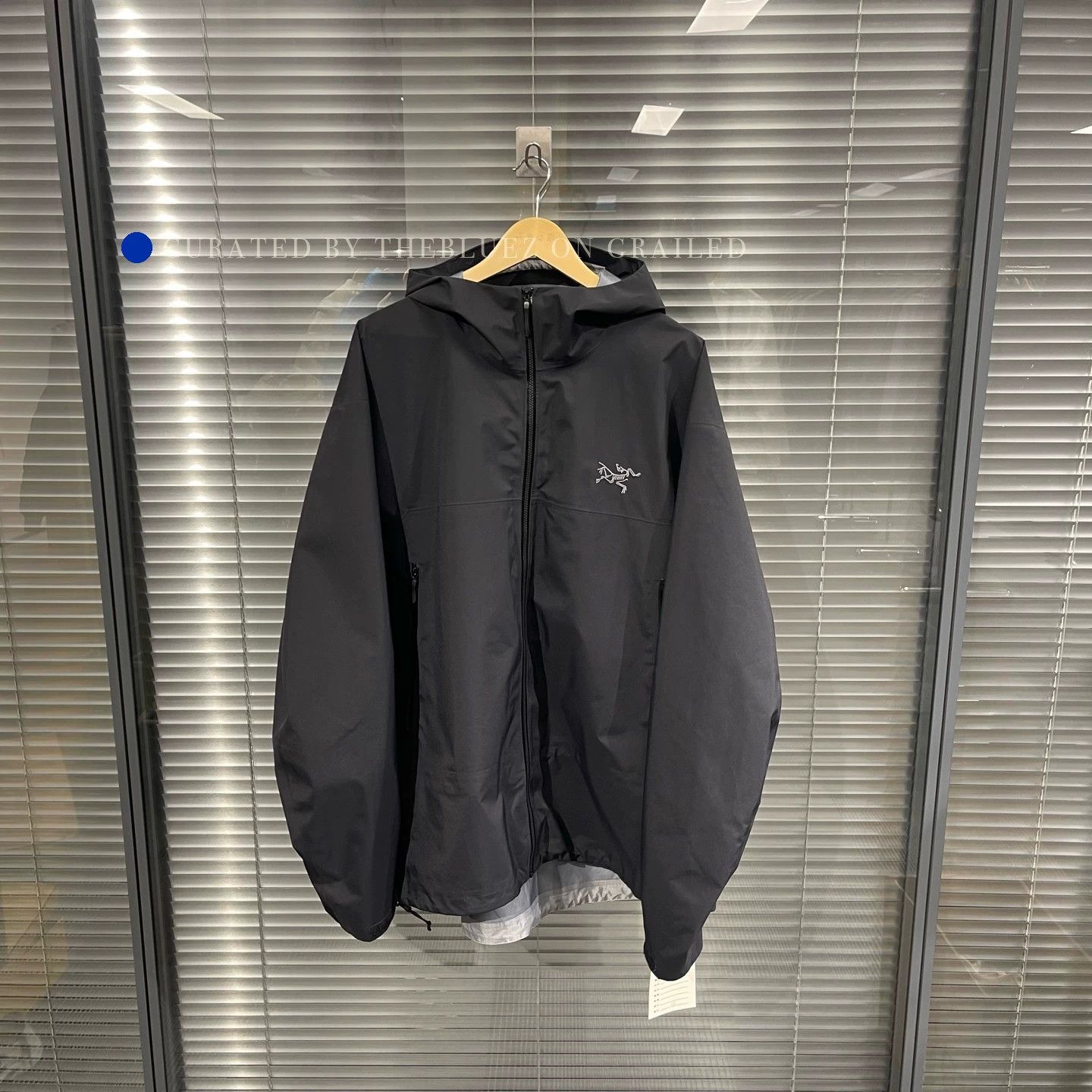 Arc'teryx Black Hard Shell Jacket - XXL Size US XXL / EU 58 / 5 - 1 Thumbnail