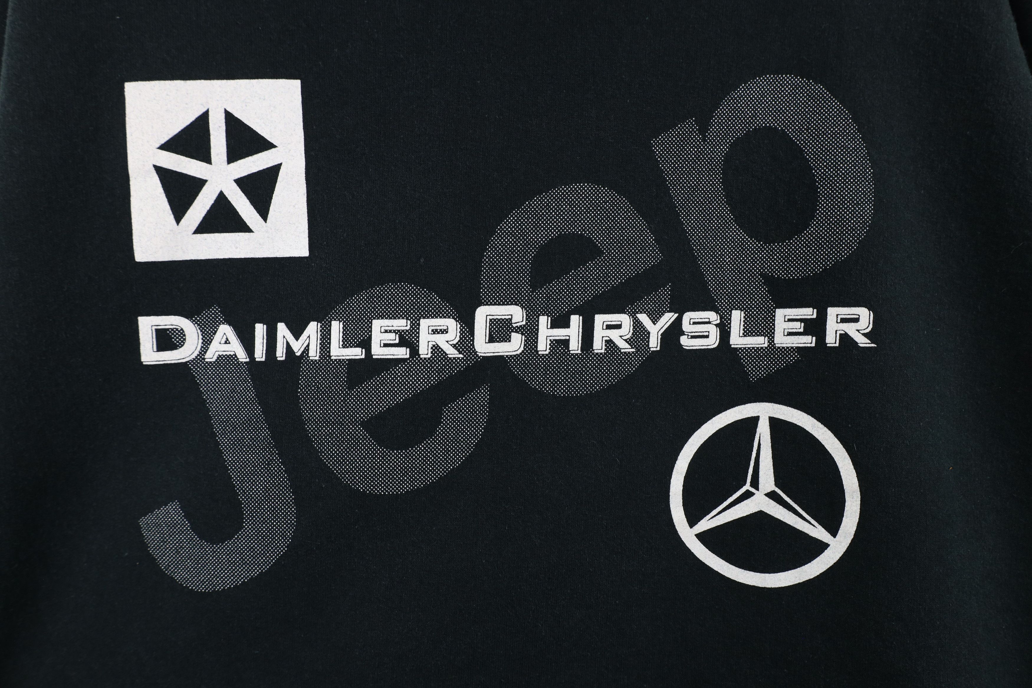 Vintage Vintage 90s Daimler Chrysler Jeep Mercedes Hoodie Black Size US XXL / EU 58 / 5 - 5 Thumbnail