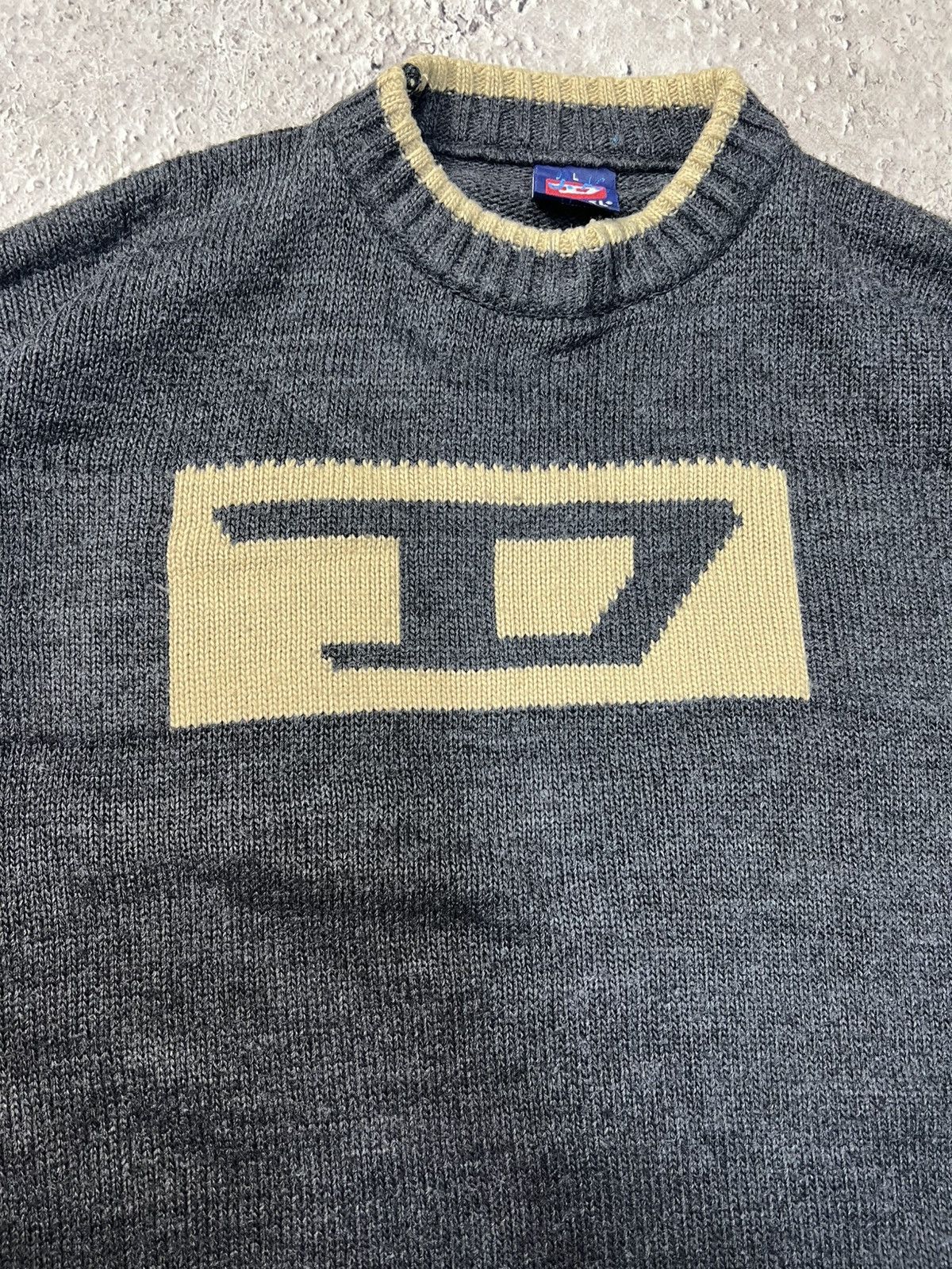 Designer × Diesel × Vintage Vintage Avant-garde DIESEL Archival Y2K Sweater Size US L / EU 52-54 / 3 - 5 Thumbnail