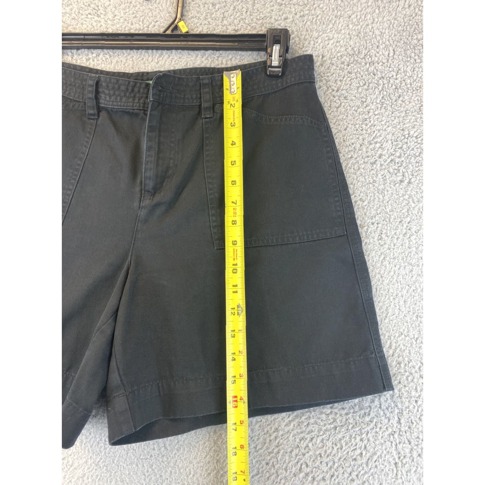 Ralph Lauren Lauren Ralph Lauren LRL Women’s Shorts 100% Cotton Pocket Size 10 Black 62-4 Belt Loops 5-Pocket Design High Rise / Regular Fit / 13 Leg Opening Size 32" / US 10 / IT 46 - 6 Thumbnail