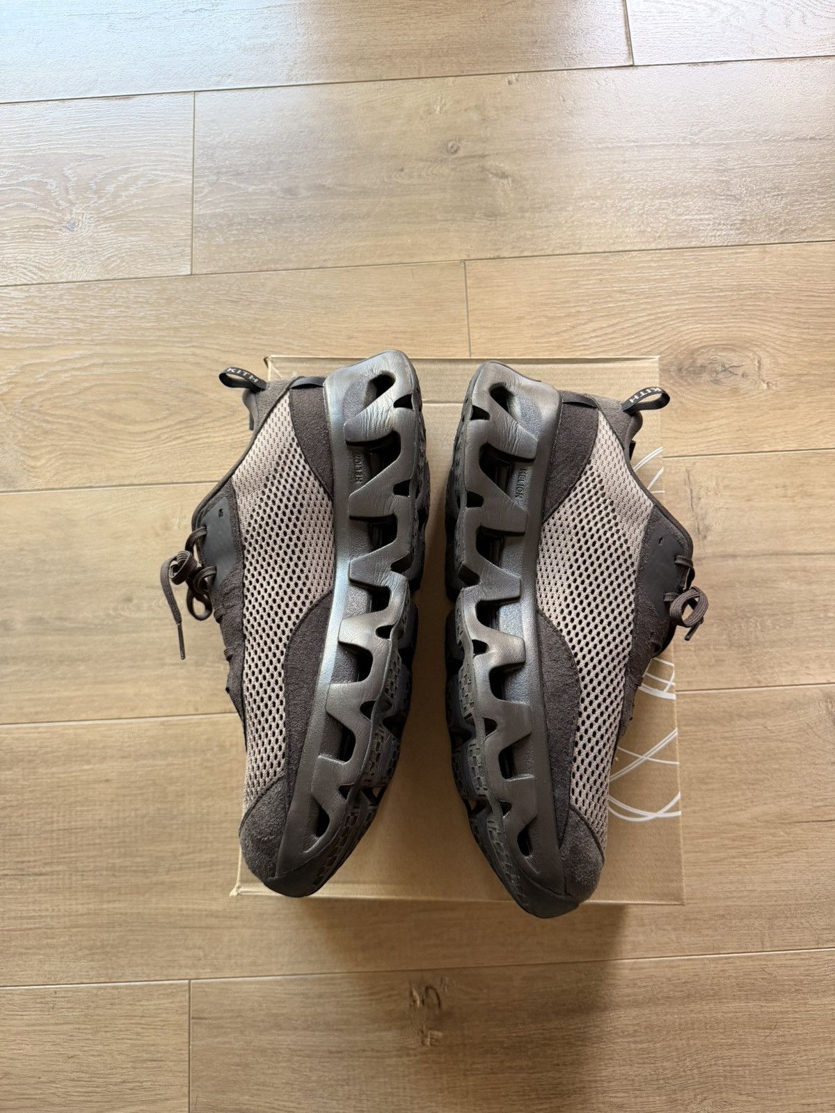 Kith × On Kith x On Running Size US 11 / EU 44 - 3 Thumbnail