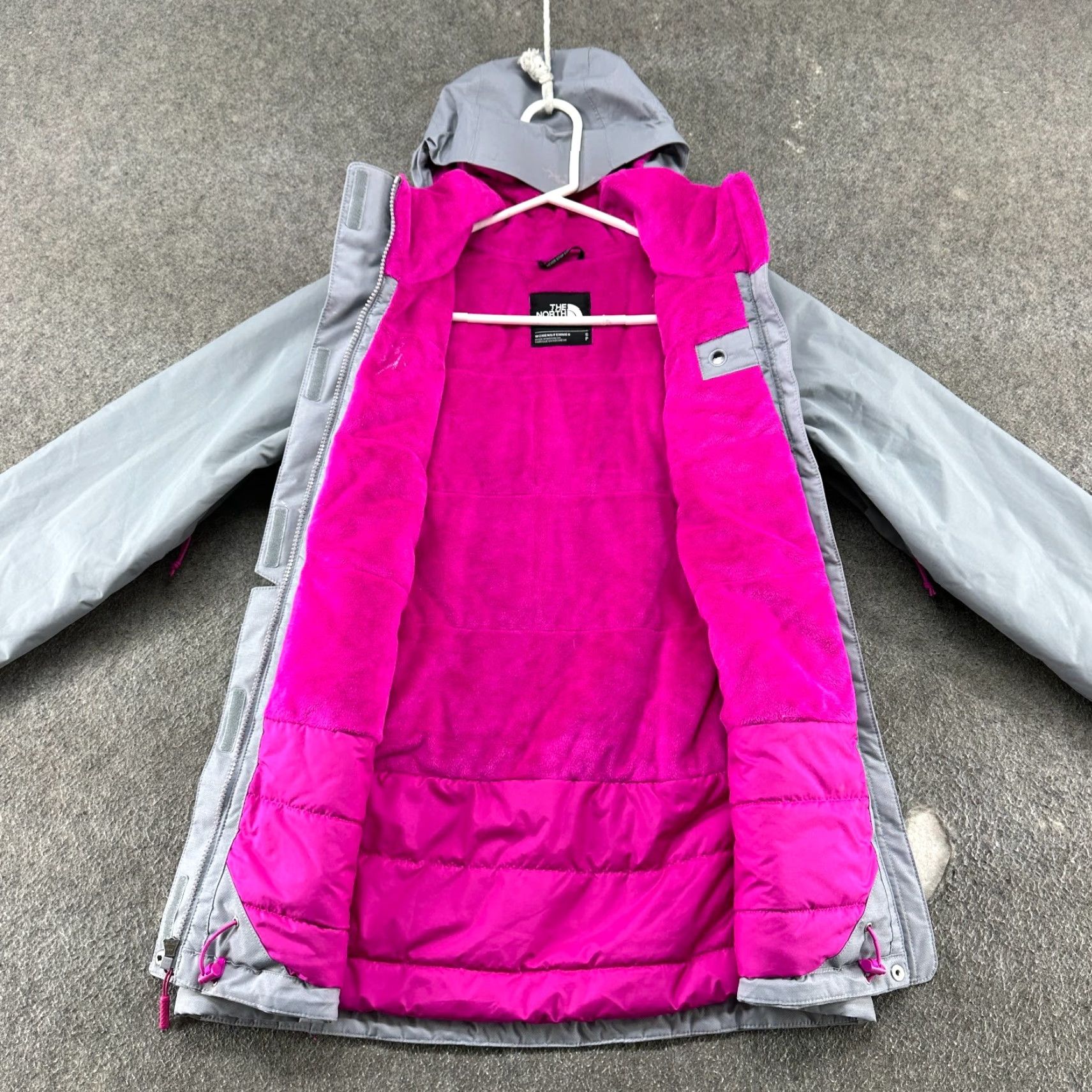 The North Face The North Face Jacket Womens Small Grey Pink Parka Hooded Fleece Lined Hyvent 2.5L Size S / US 4 / IT 40 - 6 Thumbnail