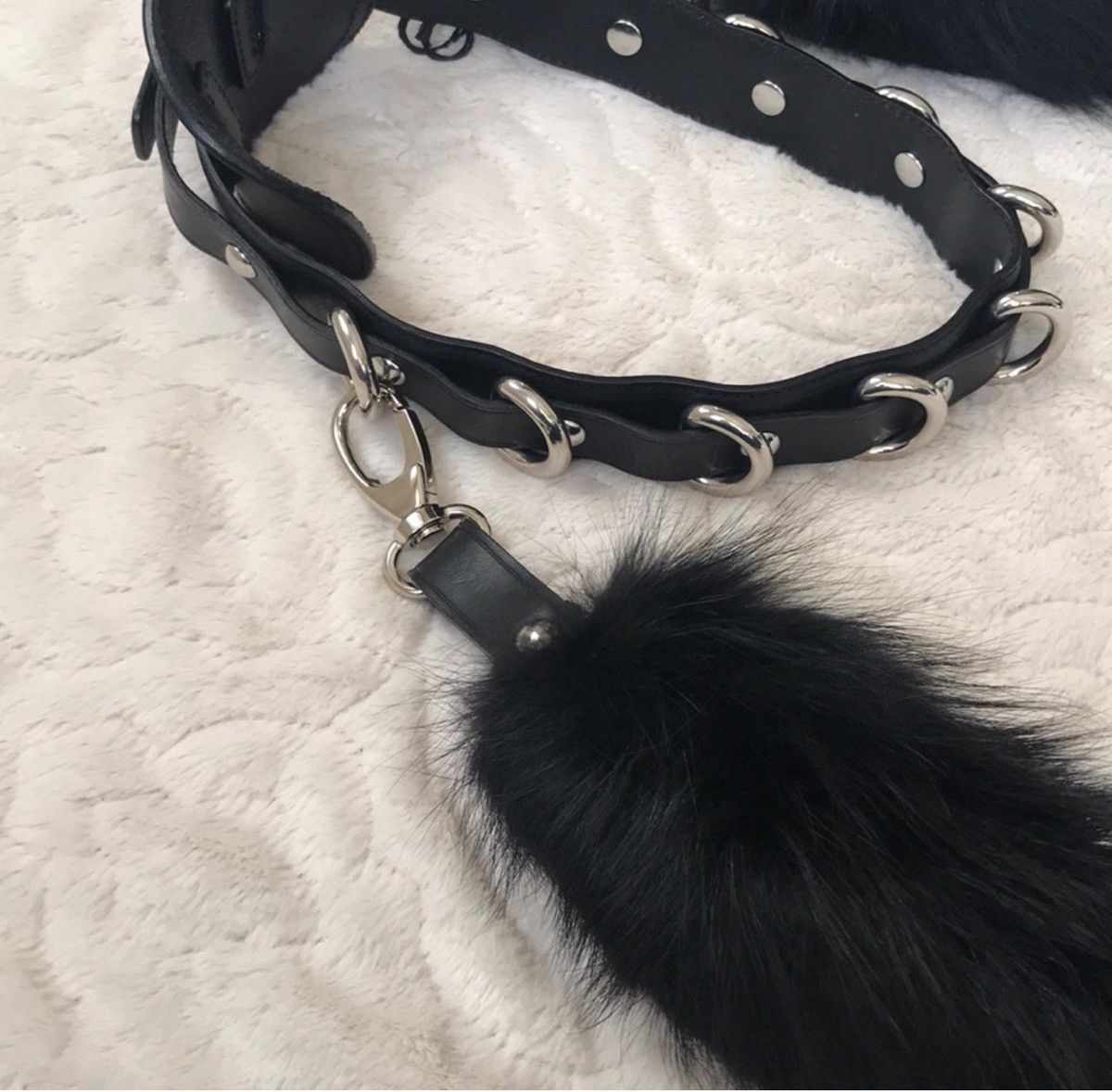 Dsquared2 Iconic Shoulder leather strap with fur tail Size ONE SIZE - 8 Thumbnail