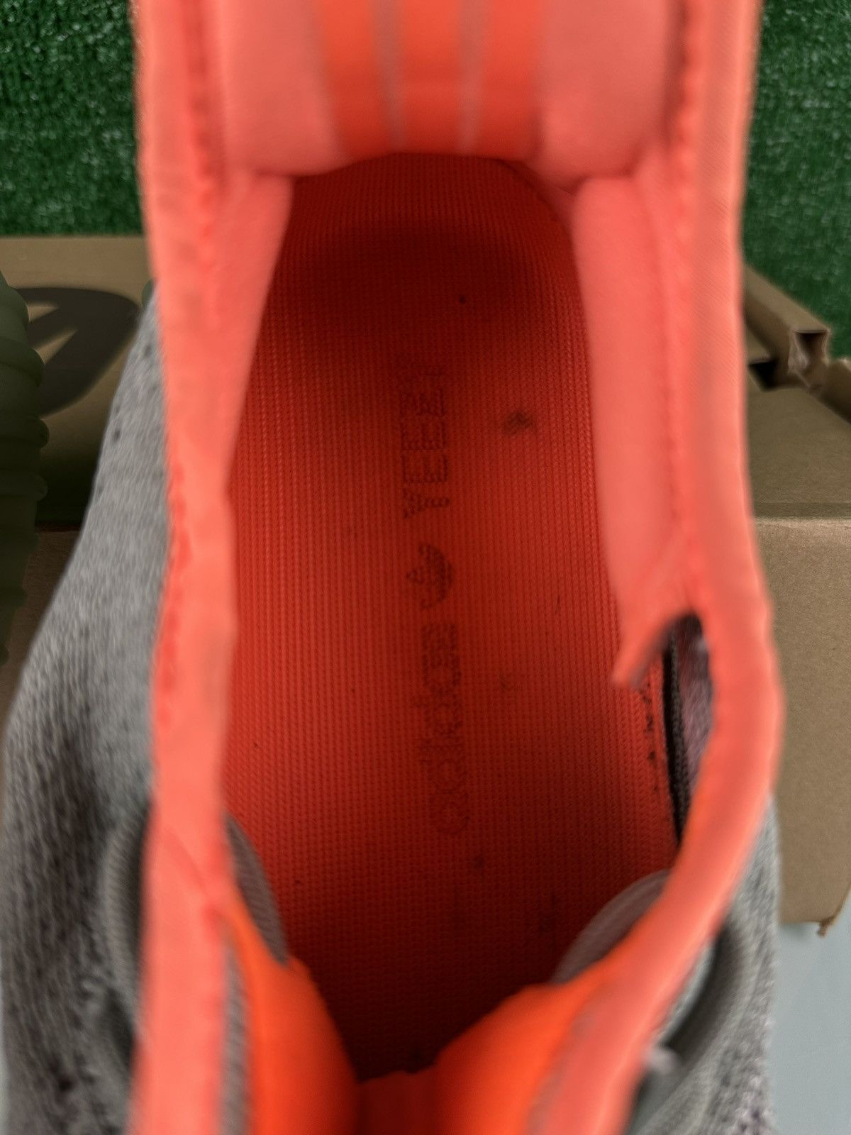Yeezy adidas Yeezy Boost 350 V2 Desert Sage Size 10 Size US 10 / EU 43 - 5 Thumbnail