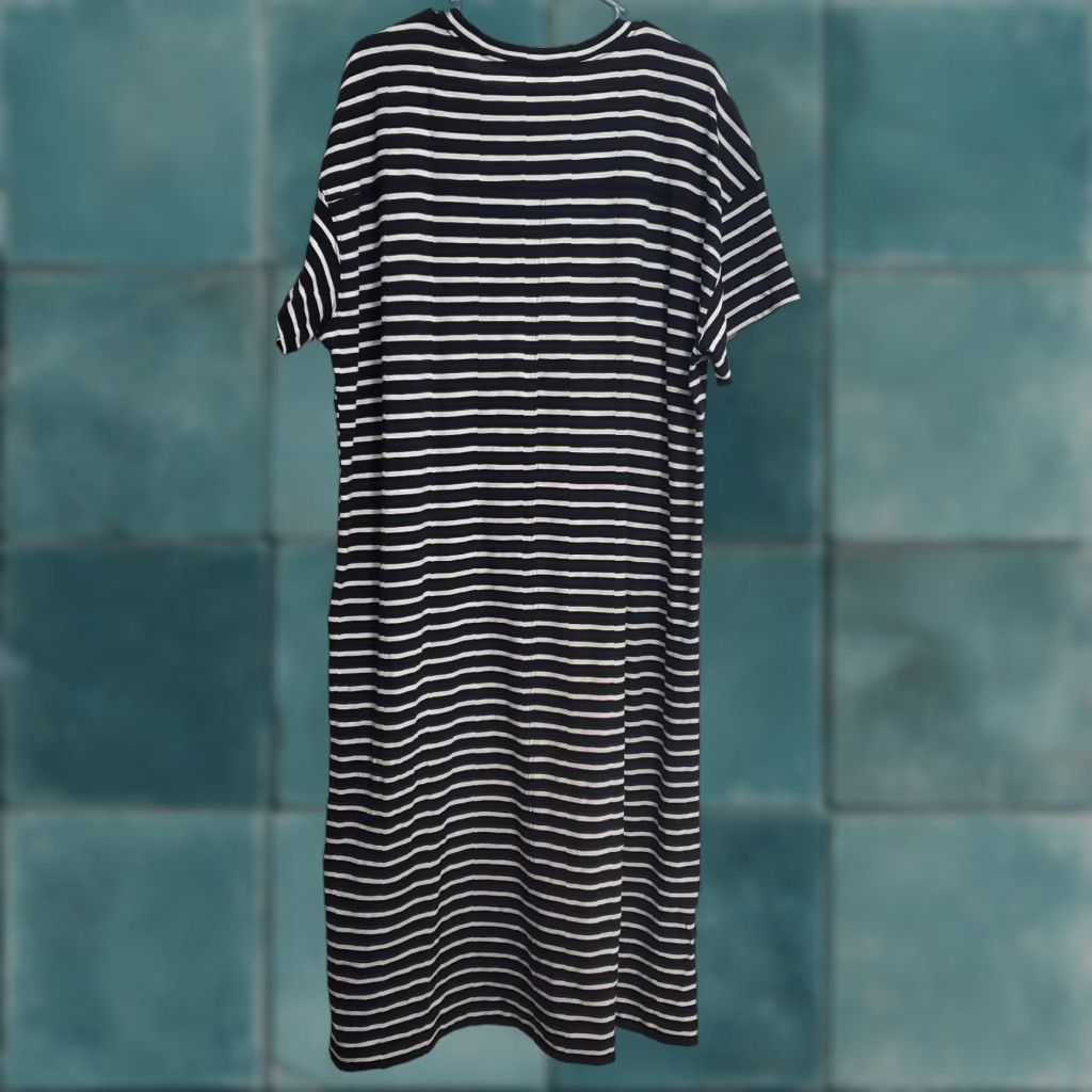 Old Navy VINTAGE Old Navy Maxi Dress Women 2XL Black White Striped Short Sleeve Cotton Nautical Casual Beach Size 40" / US 18 - 1 Thumbnail