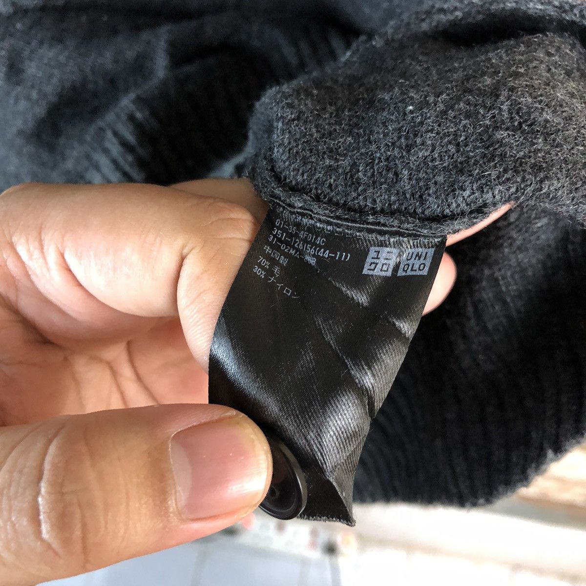 Uniqlo Uniqlo japan vintage Black Cardigan Knitwear #A2506 Size US XL / EU 56 / 4 - 11 Thumbnail