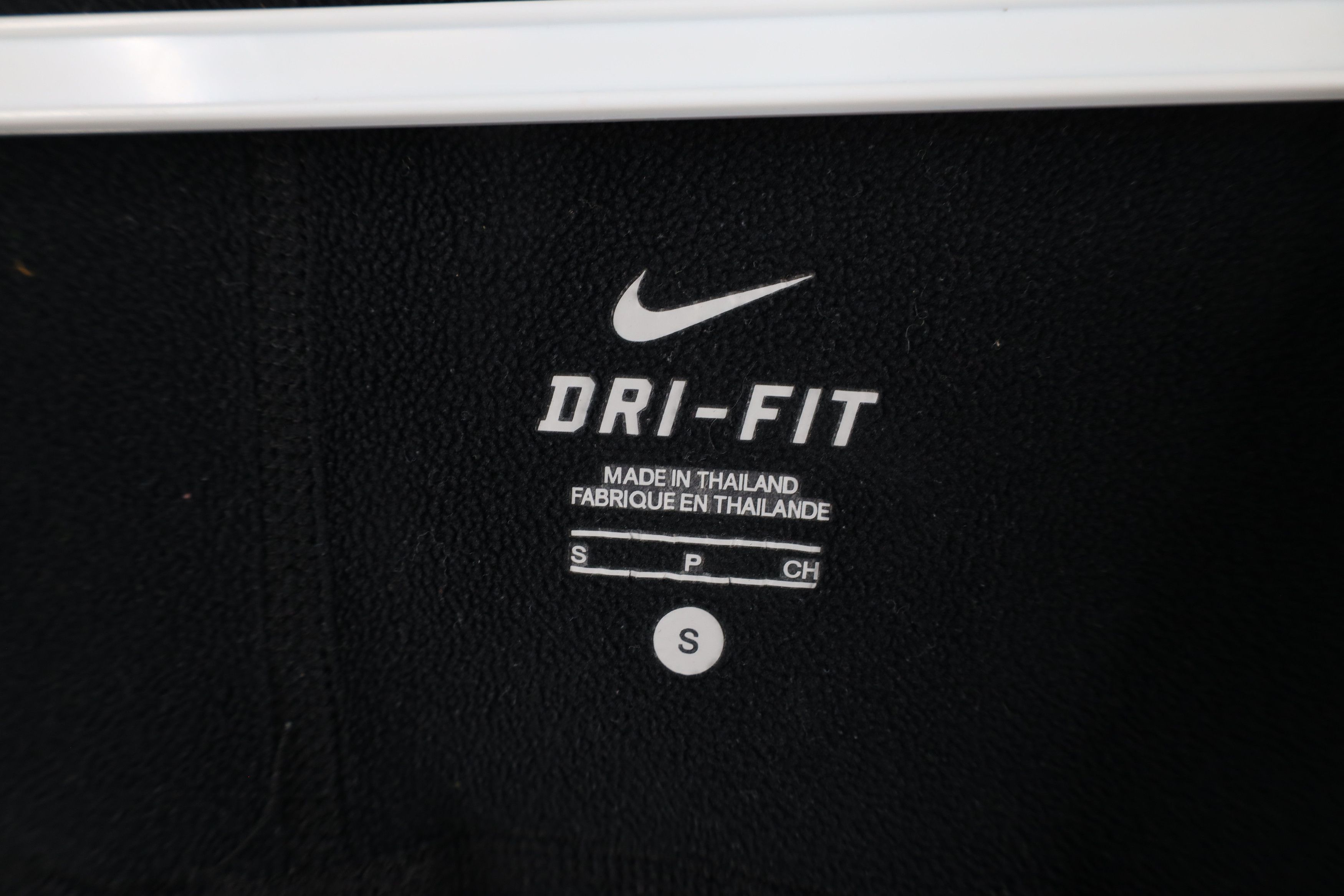 Nike × Vintage Vintage Nike Scott Mini Swoosh Reflective Full Zip Jacket Size S / US 4 / IT 40 - 7 Thumbnail