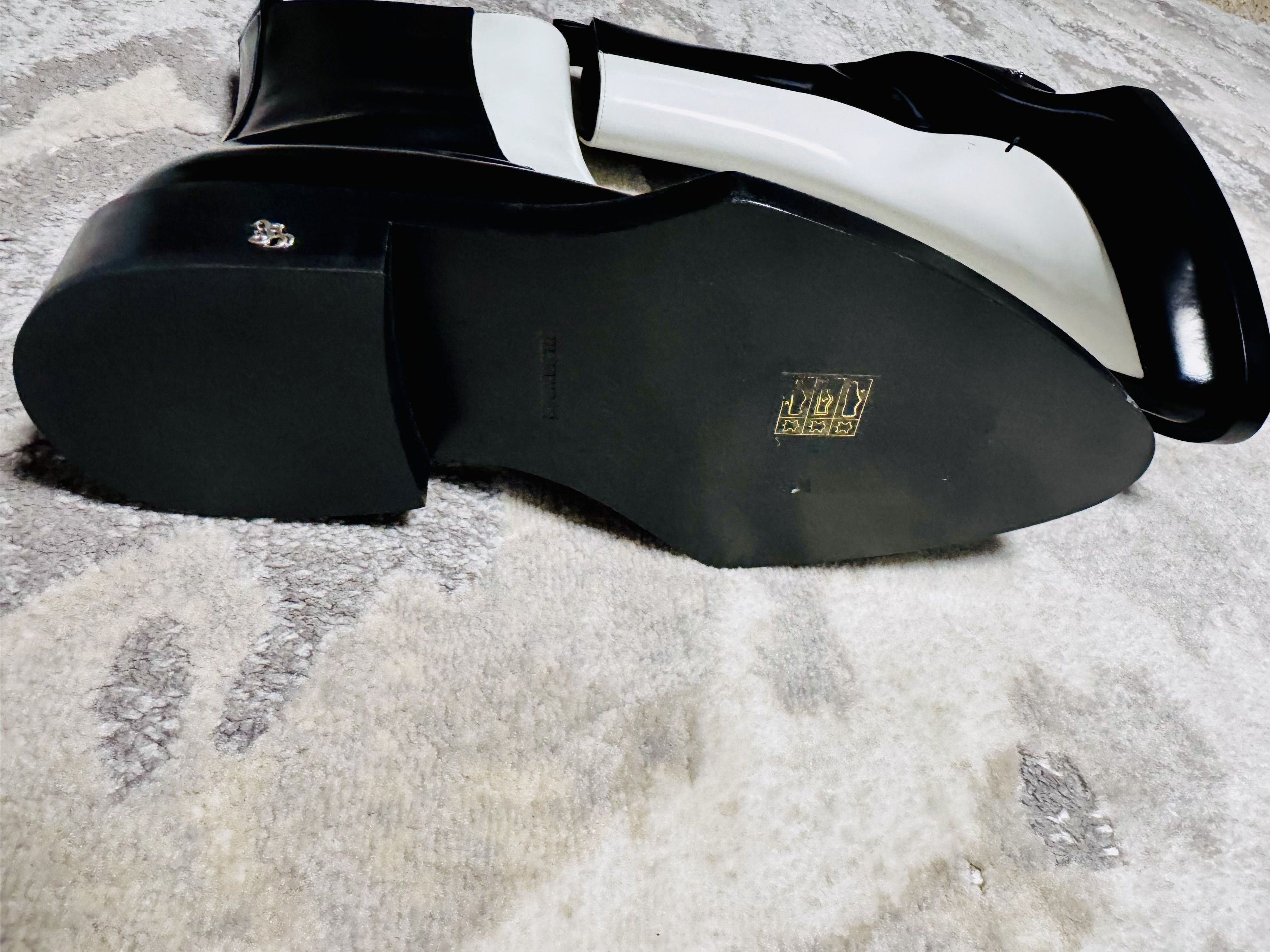 Jil Sander Black and White Pointed Ankle boots Jil Sander Size US 6 / IT 36 - 2 Thumbnail