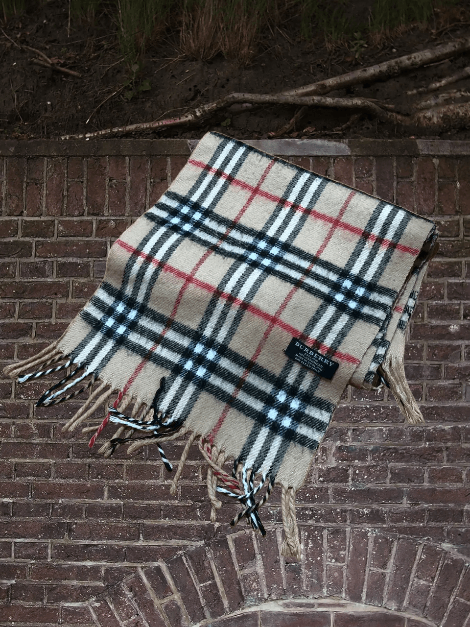 Burberry Burberry Tan Nova Check Cashmere Scarf Size ONE SIZE - 1 Thumbnail