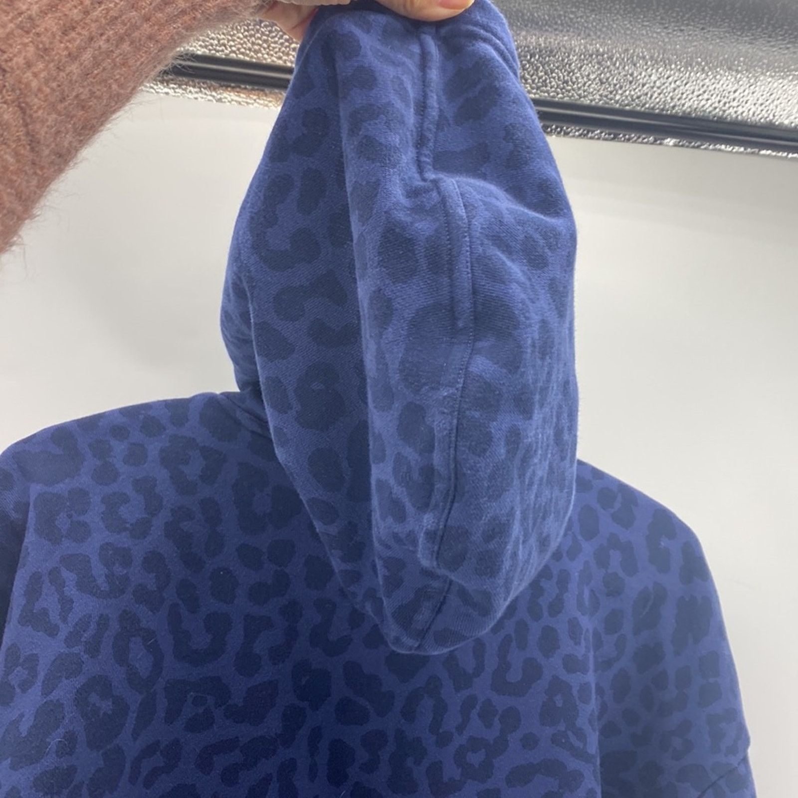 Nike NIKE blue animal print cropped oversized sweatshirt hoodie Size S / US 4 / IT 40 - 9 Thumbnail