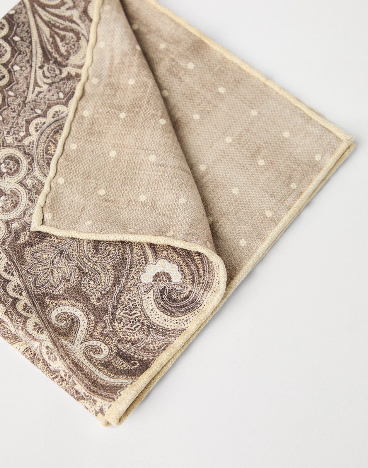 Brunello Cucinelli o1la1rc1a0326 Size: OS / Pocket Square in Multicolor Size ONE SIZE - 2 Thumbnail