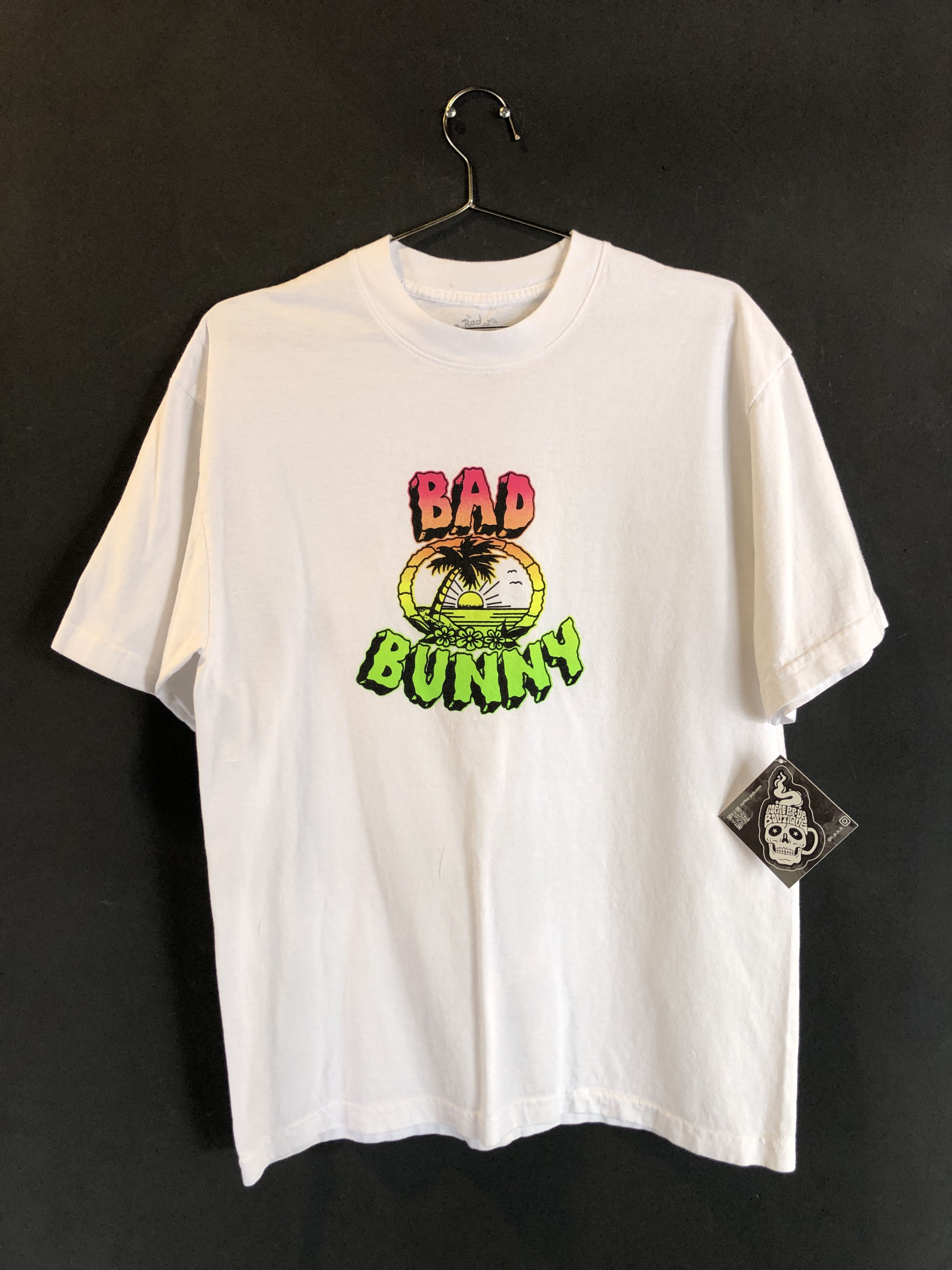 Other Bad Bunny "Worlds Hottest Tour" T-Shirt Size US S / EU 44-46 / 1 - 1 Thumbnail