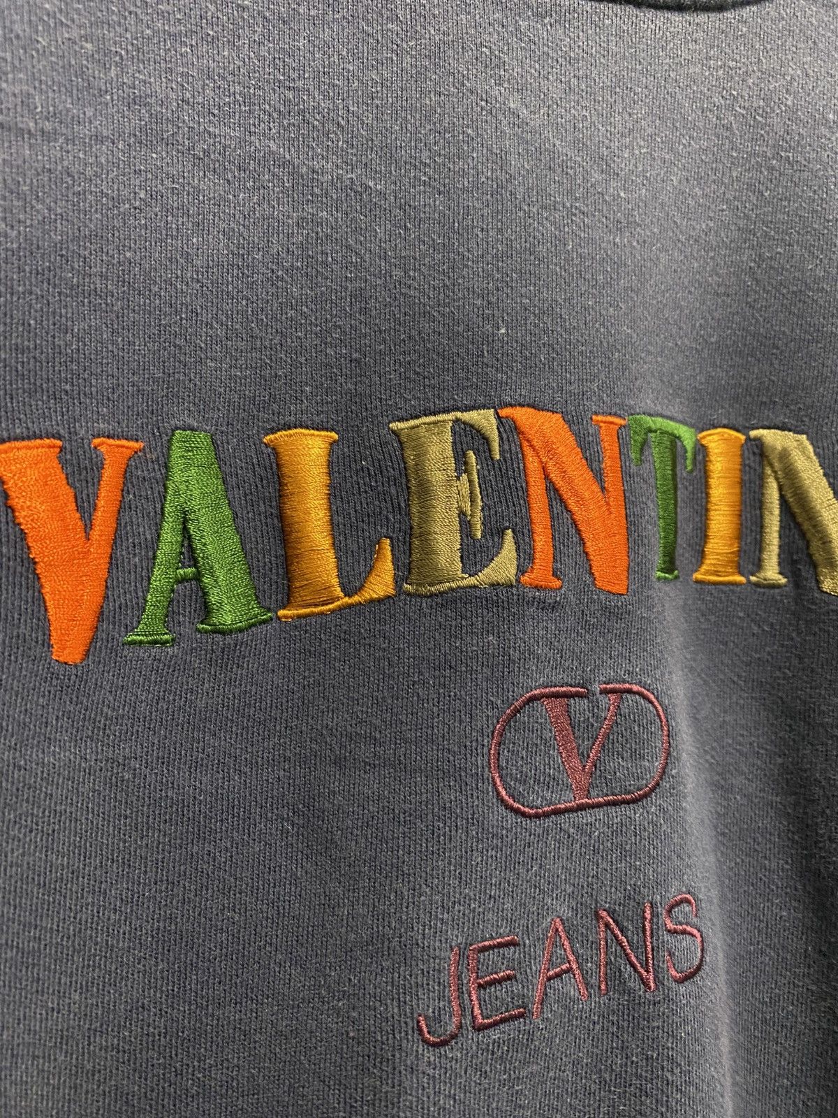 Valentino Vintage Valentino Jeans Sweatshirt Size US L / EU 52-54 / 3 - 3 Thumbnail