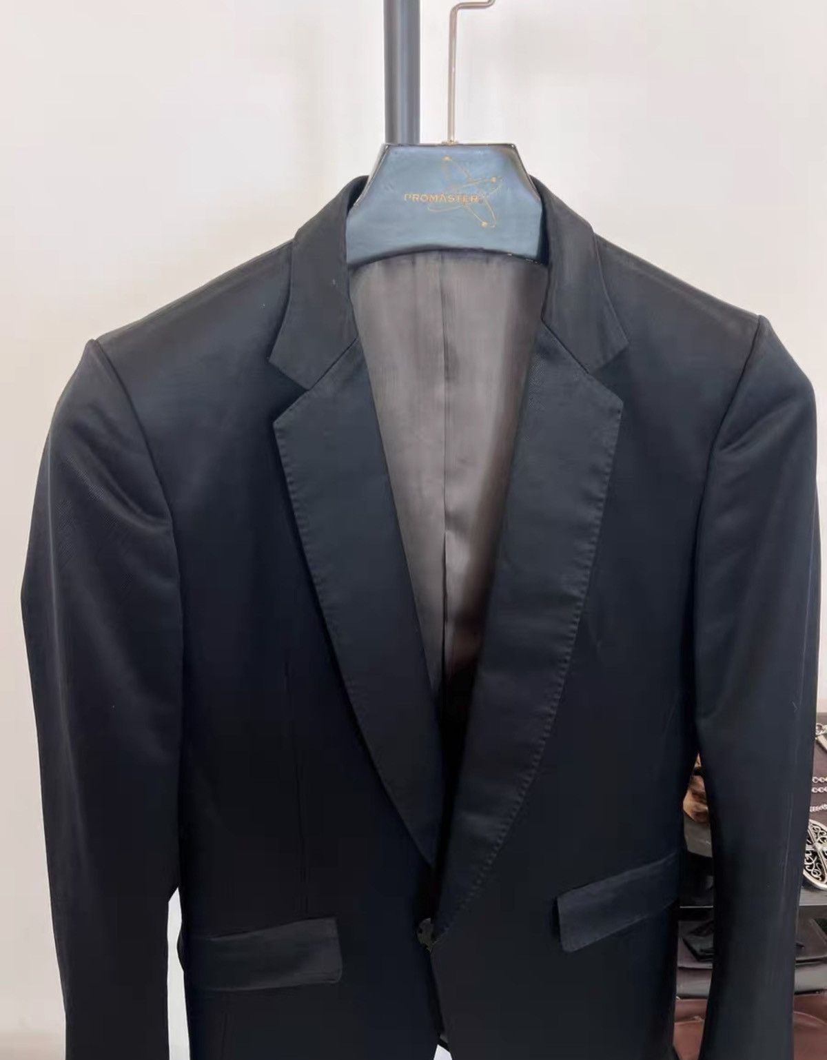 Julius Julius_7 (by Tatsuuro Horikawa) Satin Slim-Fit Blazer Size US S / EU 44-46 / 1 - 3 Thumbnail
