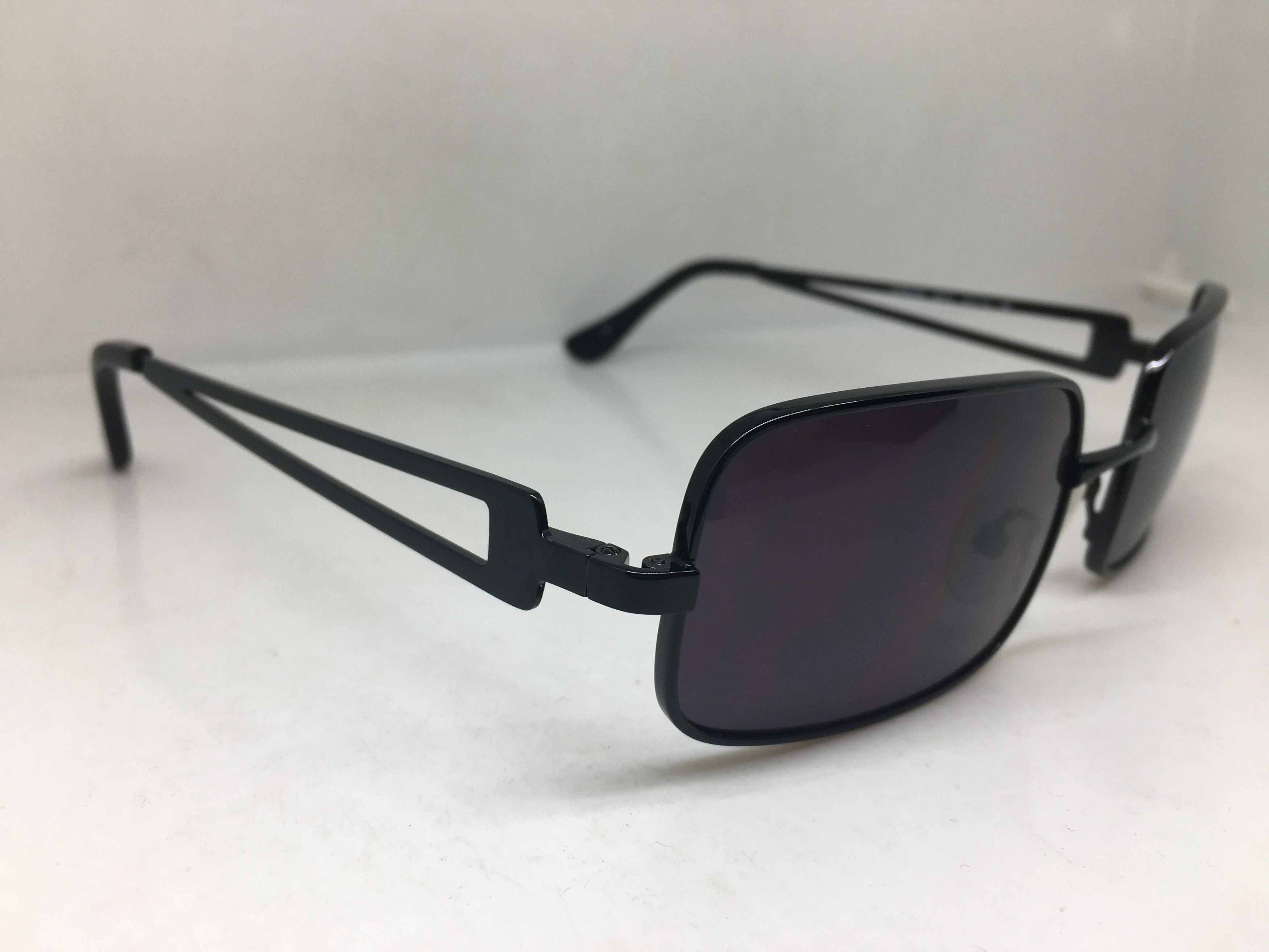 Gant Gant By Michael Bastian Silver Square Sunglasses Frame Size ONE SIZE - 2 Thumbnail