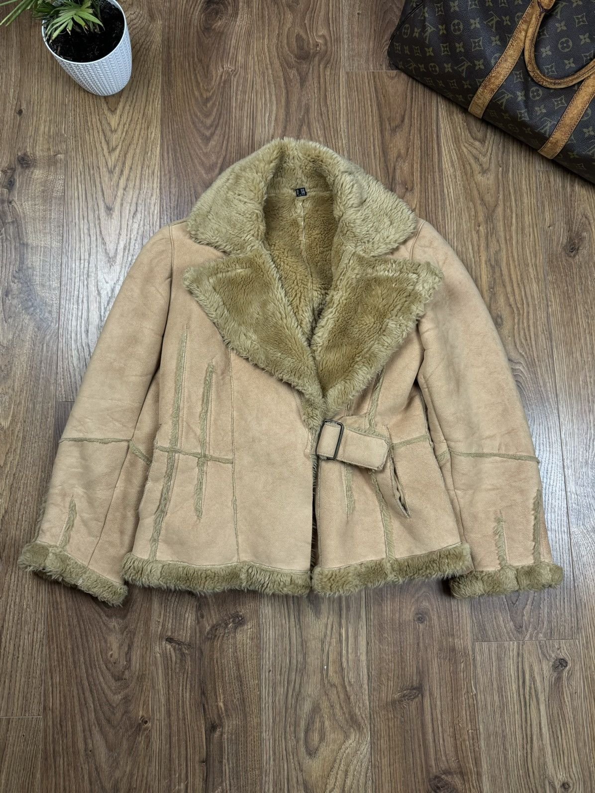 Vintage Vintage faux fur jacket y2k original streetwear casual item Size S / US 4 / IT 40 - 1 Thumbnail