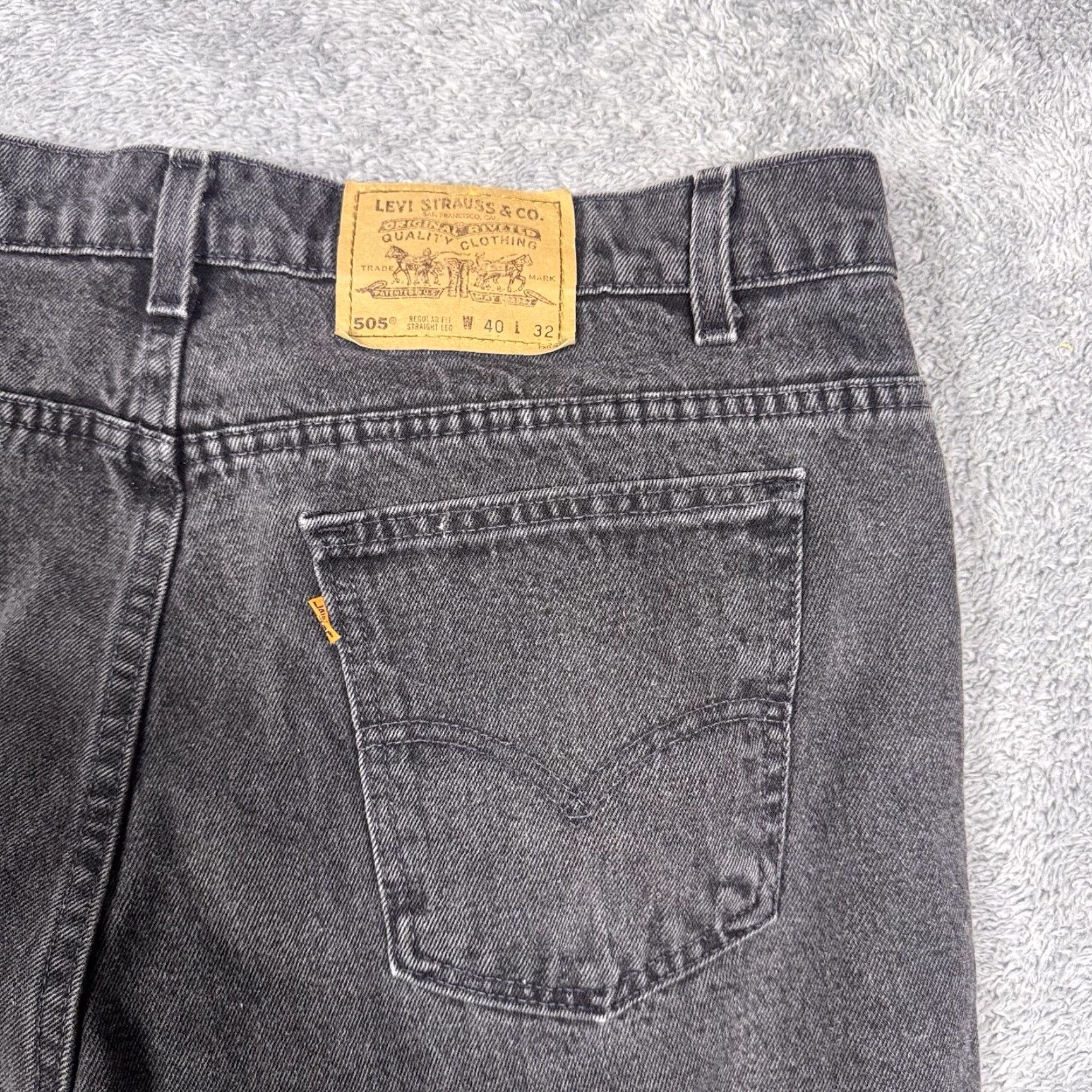 Levi's VINTAGE Levi's 505 Jeans Mens Straight Regular 40x32 Black Charcoal USA 90s Men Size US 40 / EU 56 - 2 Thumbnail