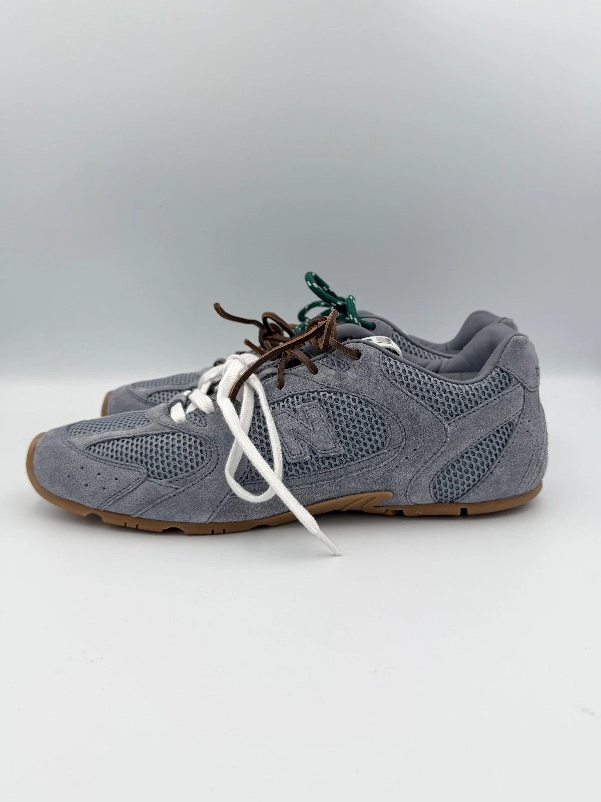 Miu Miu × New Balance Miu Miu x New Balance 530 Grey Suede Size US 9 / EU 42 - 4 Thumbnail
