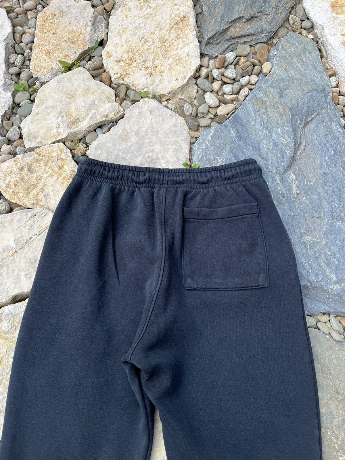 Jordan Brand × Nike Nike Jordan rare hype sweatpants y2k baggy pant joggers logo Size US 32 / EU 48 - 15 Thumbnail