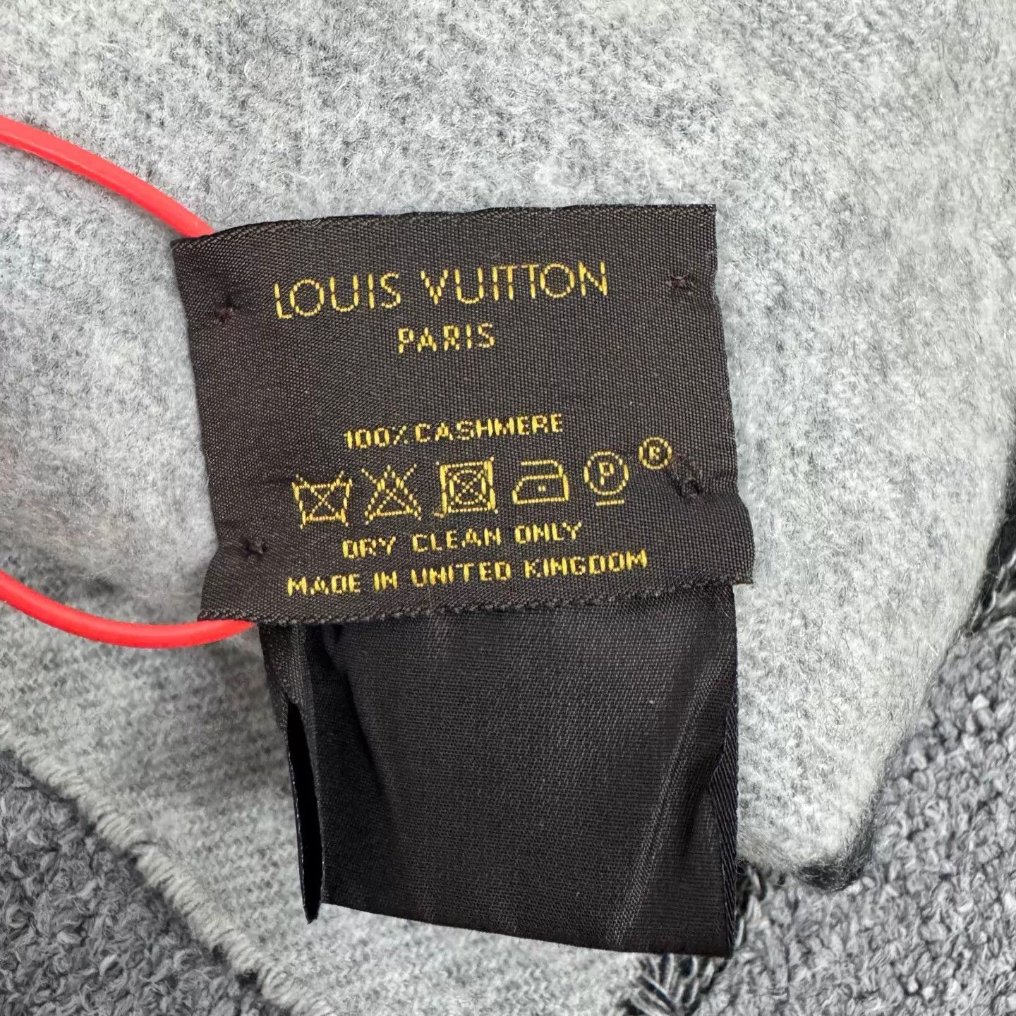 Louis Vuitton LV Monogram Jacquard Double-Sided Cashmere Scarf 99 Size ONE SIZE - 5 Thumbnail
