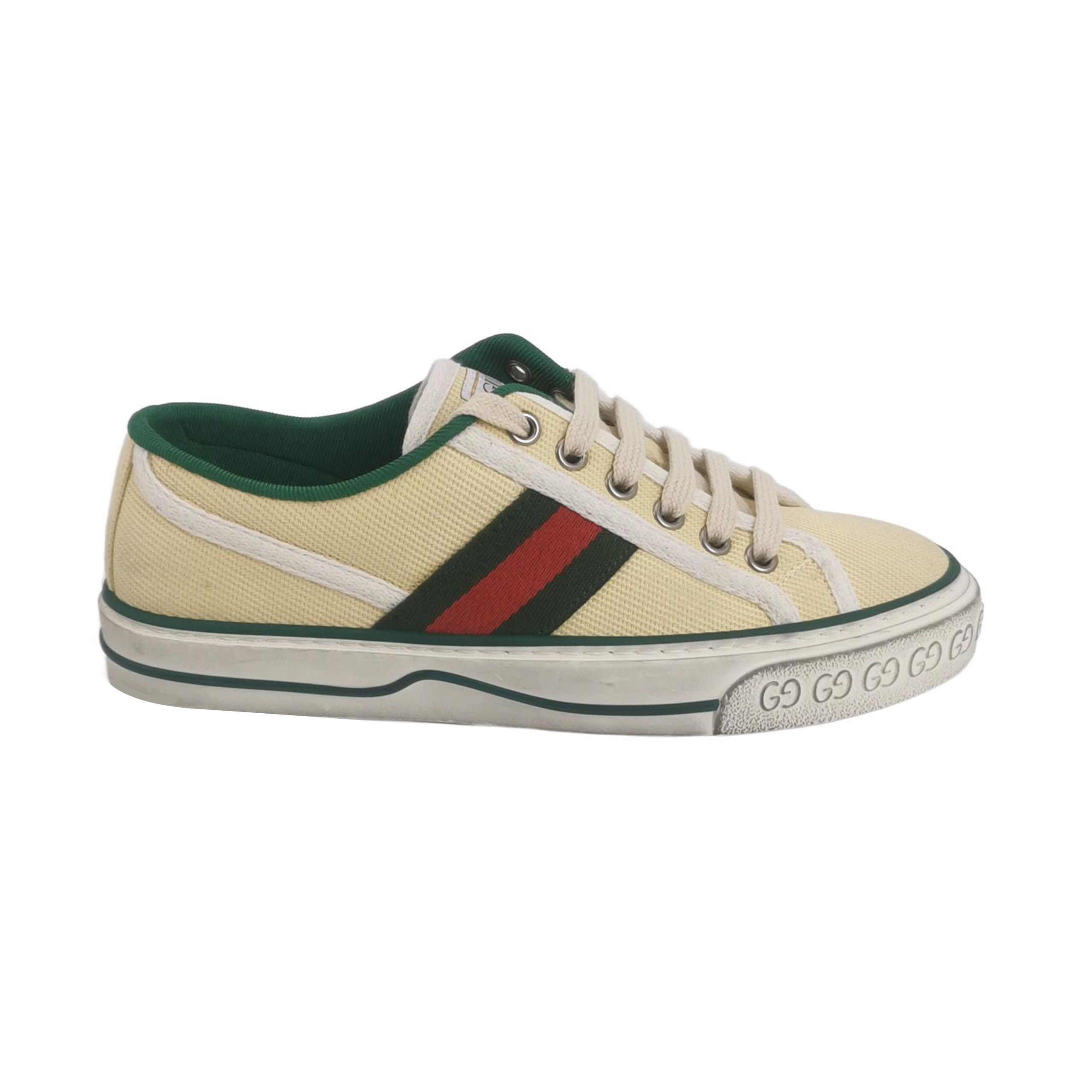Gucci Gucci Women 5 Lowtop Sneakers Size US 5 / IT 35 - 1 Thumbnail