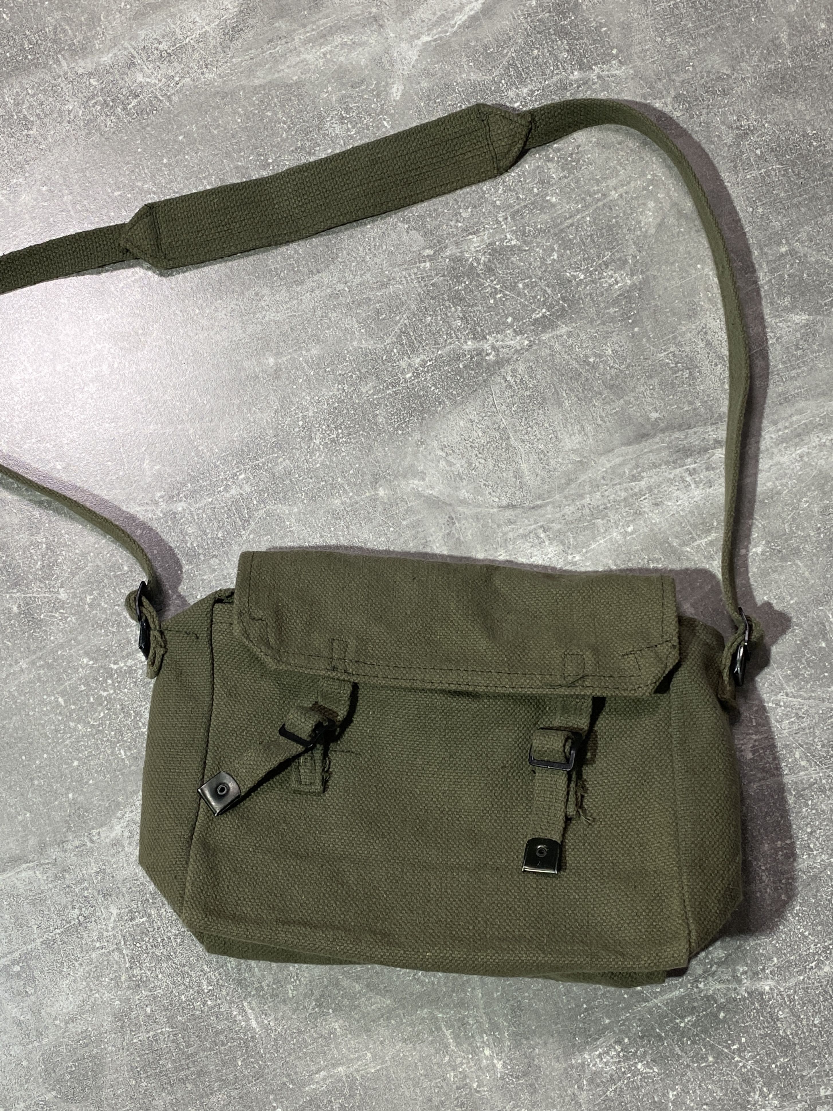 Japanese Brand Vintage Y2K Cotton Knit Military Bag Size ONE SIZE - 2 Thumbnail