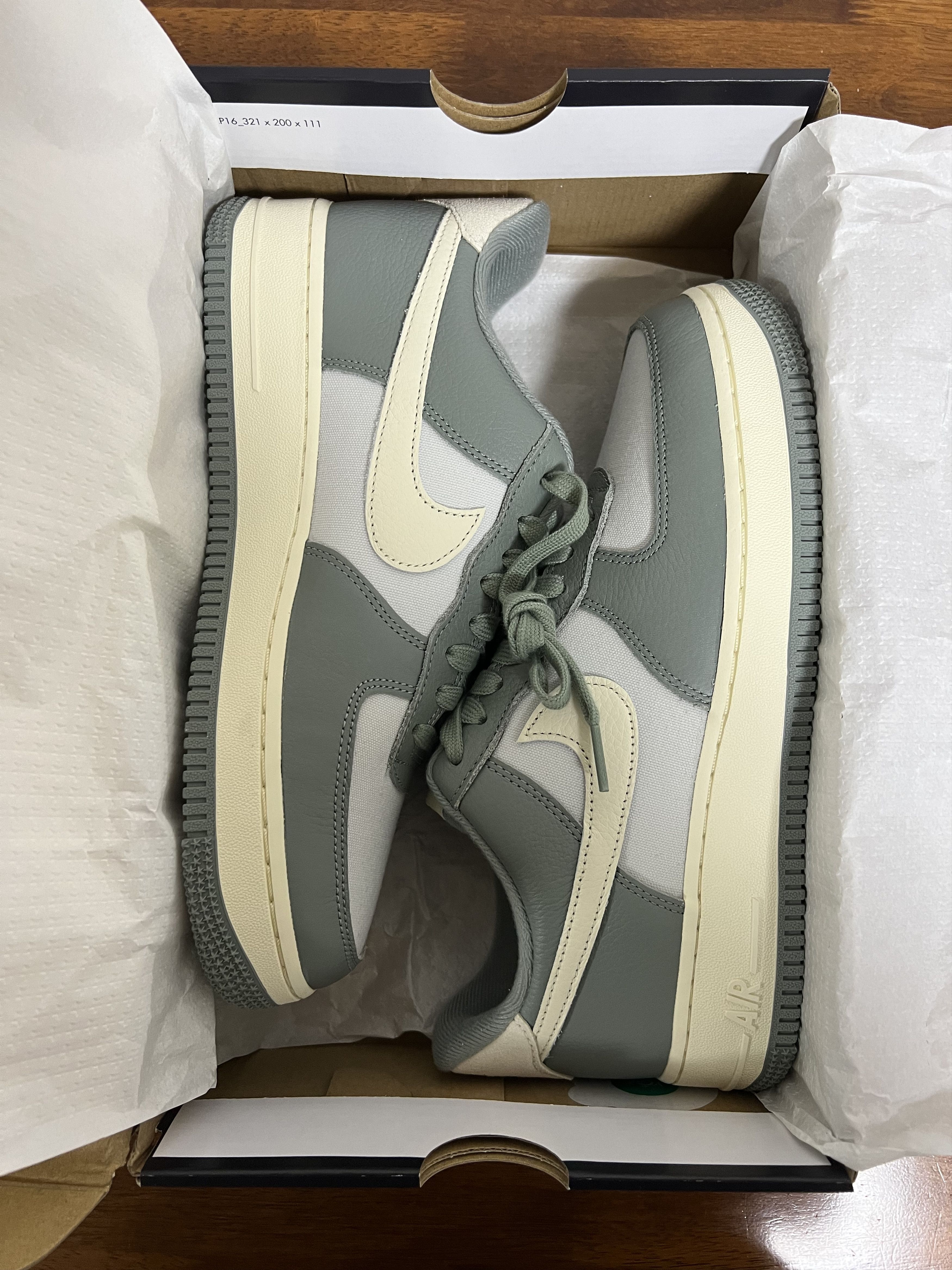 Nike 💚 2023 Nike Air Force 1 '07 LX Mica Green/Coconut Milk NEW Size US 8 / EU 41 - 15 Thumbnail