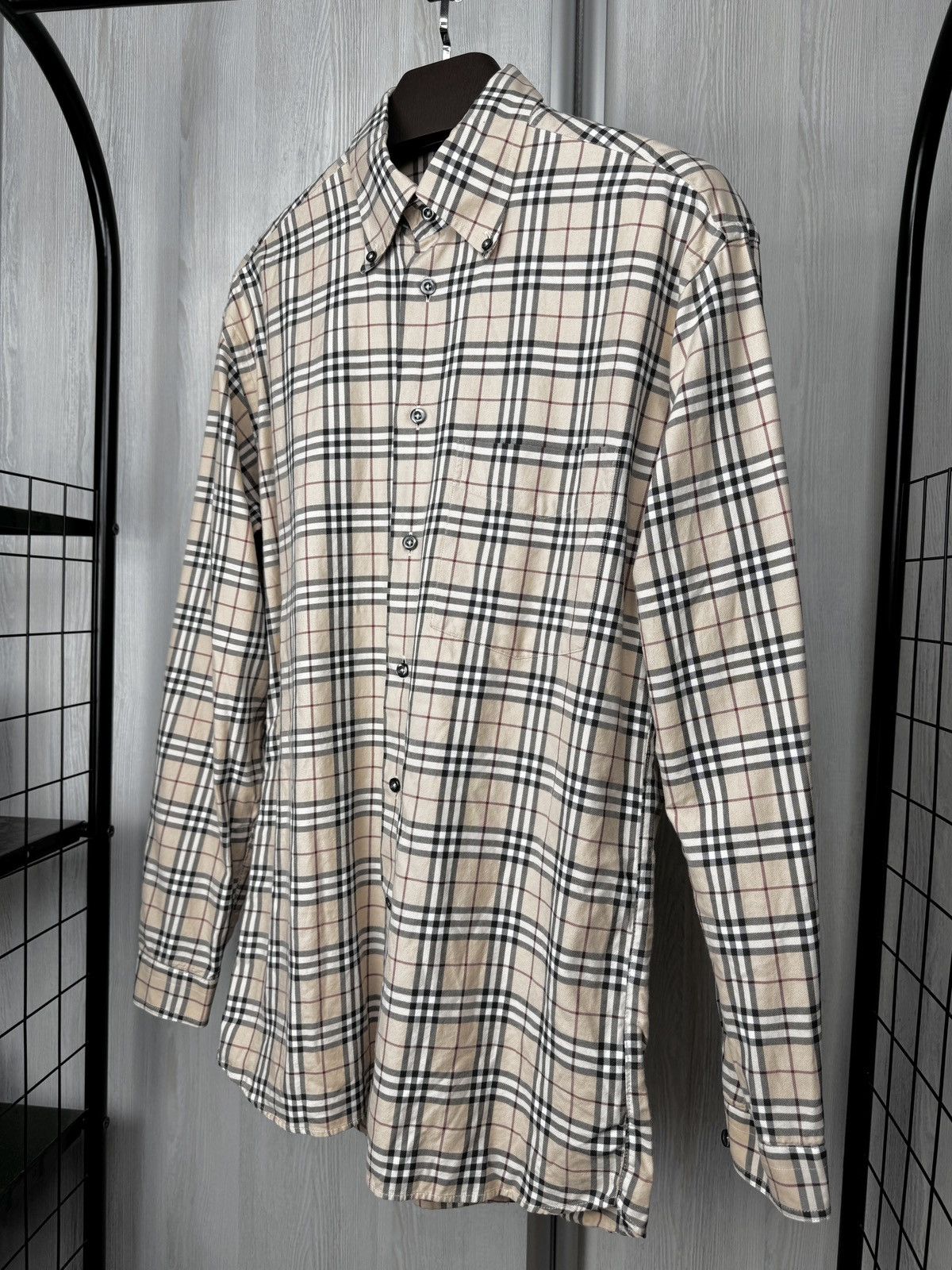 Burberry Burberry London beige nova check long sleeve shirt size 42 Size US L / EU 52-54 / 3 - 6 Thumbnail