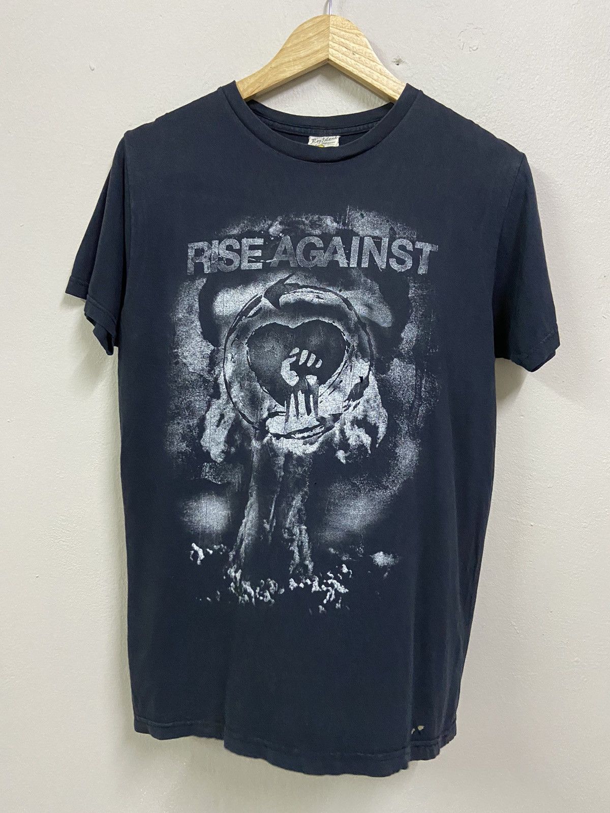 Band Tees × Vintage Vintage Y2K Rise Againt T Shirt Size US M / EU 48-50 / 2 - 1 Thumbnail