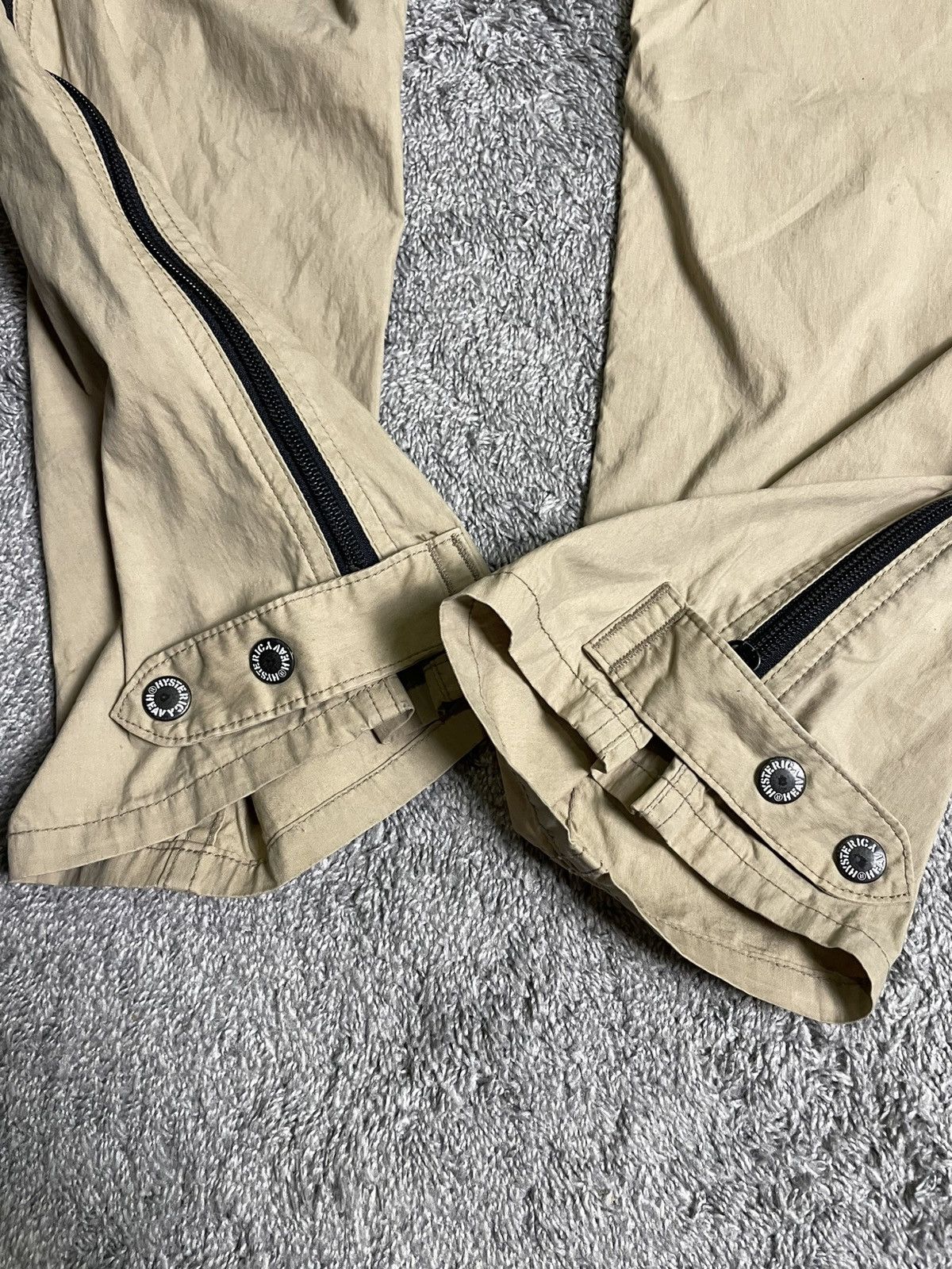 Hysteric Glamour 90’s Hysteric Glamour Survival Cargo Zip Pant Size US 30 / EU 46 - 10 Thumbnail