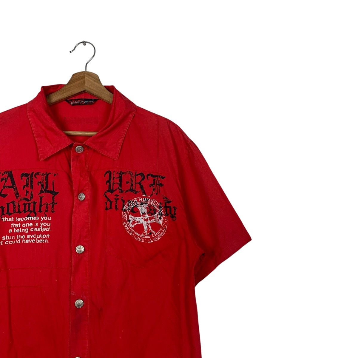 Japanese Brand SLASH NUMBER Red Short Sleeve Button Shirt #2075-C90 Size US L / EU 52-54 / 3 - 5 Thumbnail