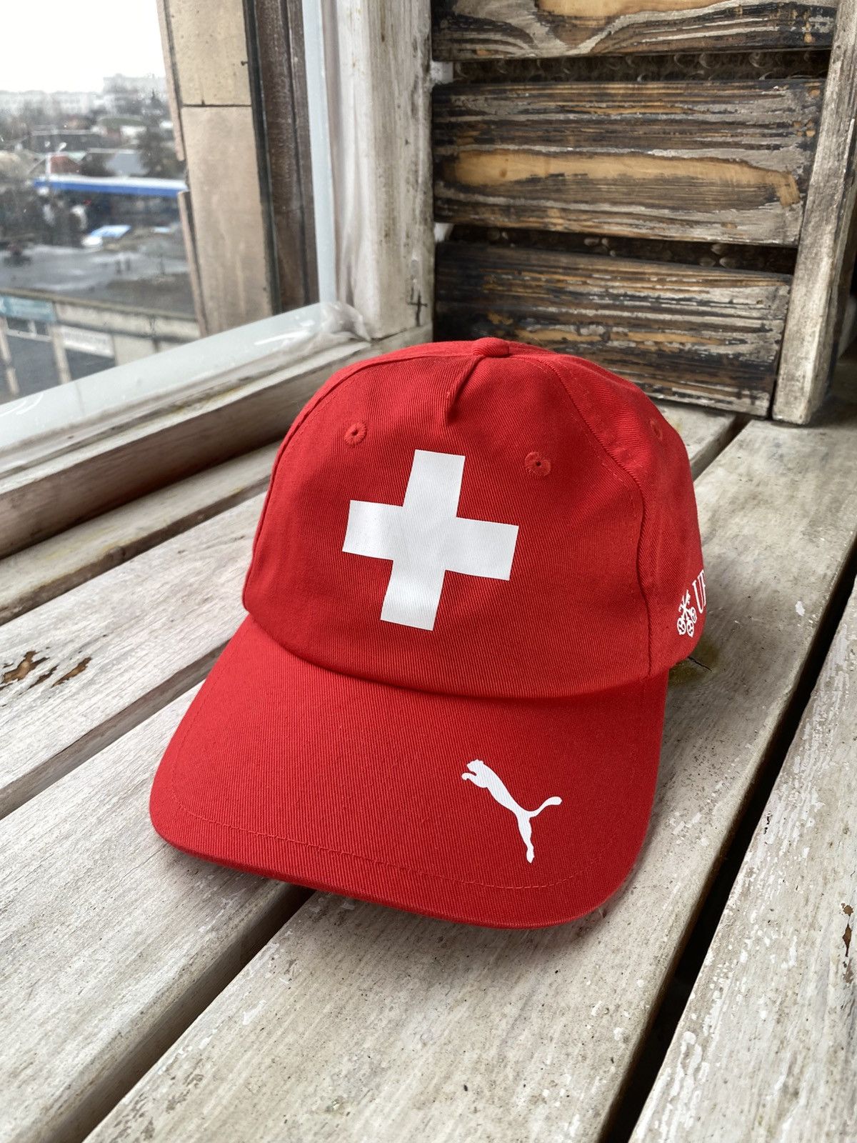 Puma 🔥Puma Swiss Soccer Team UBS Baseball Sport CAP HAT Size ONE SIZE - 1 Thumbnail