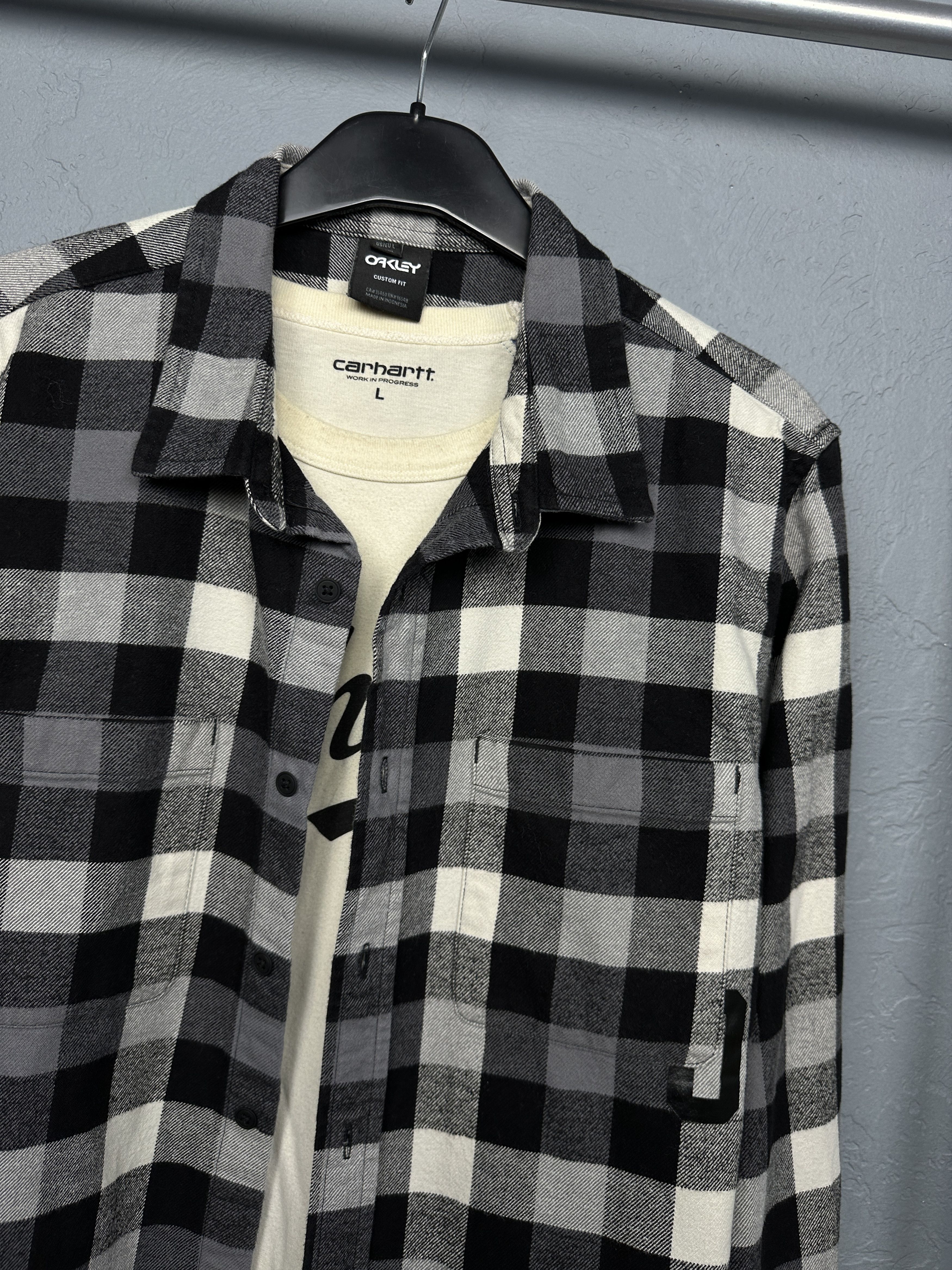 Oakley Oakley Mens Outdoor Flannel Plaid Shirt Size US L / EU 52-54 / 3 - 2 Thumbnail