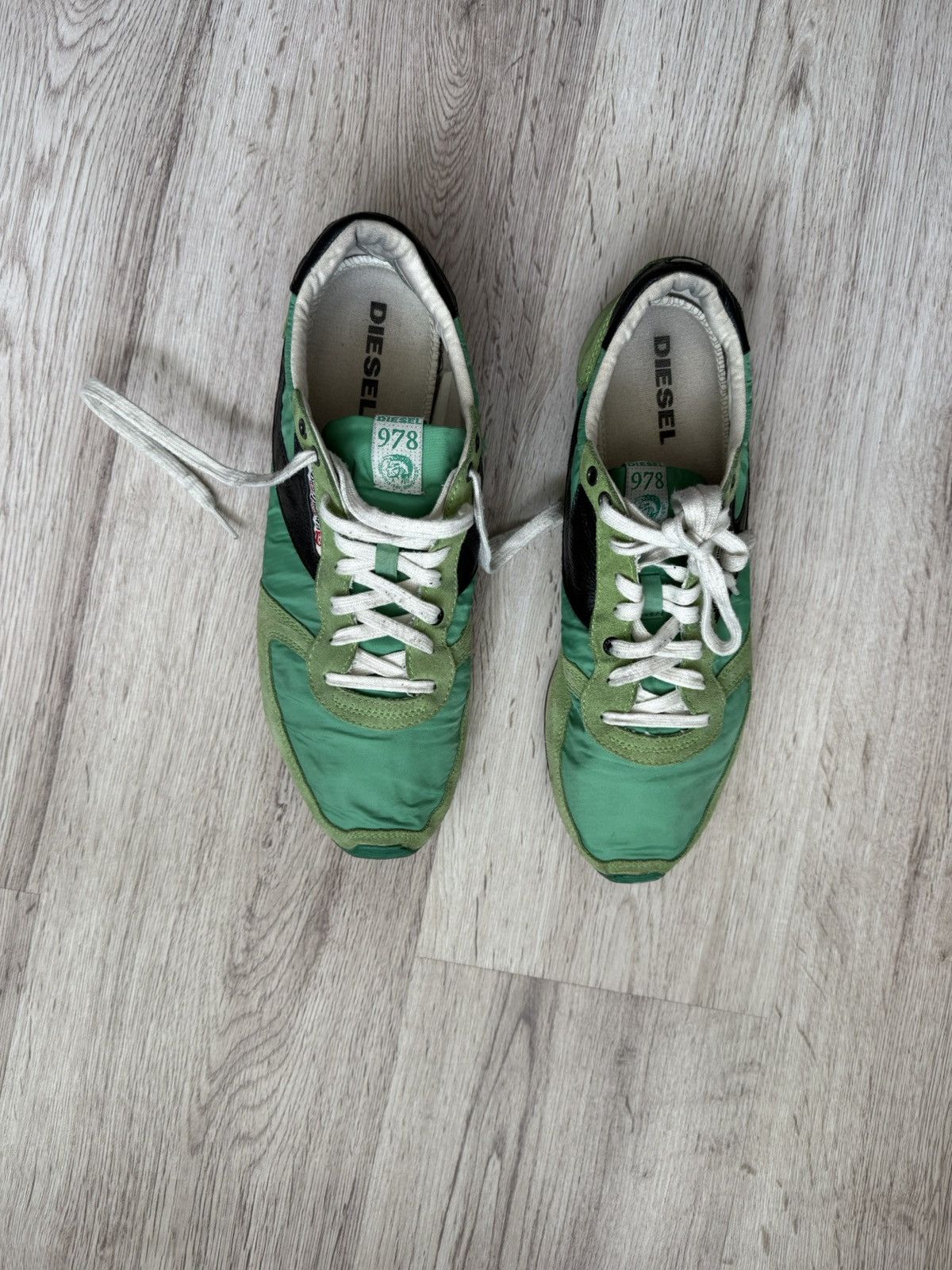 Diesel Vintage Diesel 978 Archive Runner Sneakers Green Y2K Nylon Size US 10.5 / EU 43-44 - 22 Thumbnail